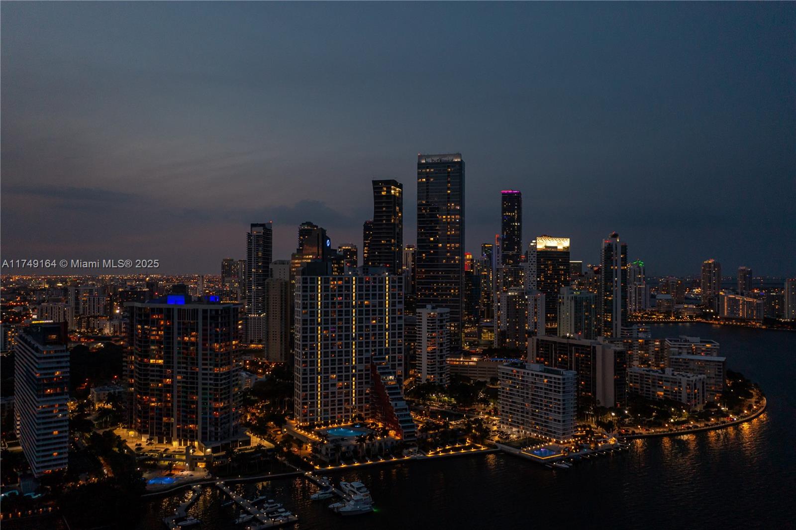 1581 Brickell Ave #2101, Miami FL 33129