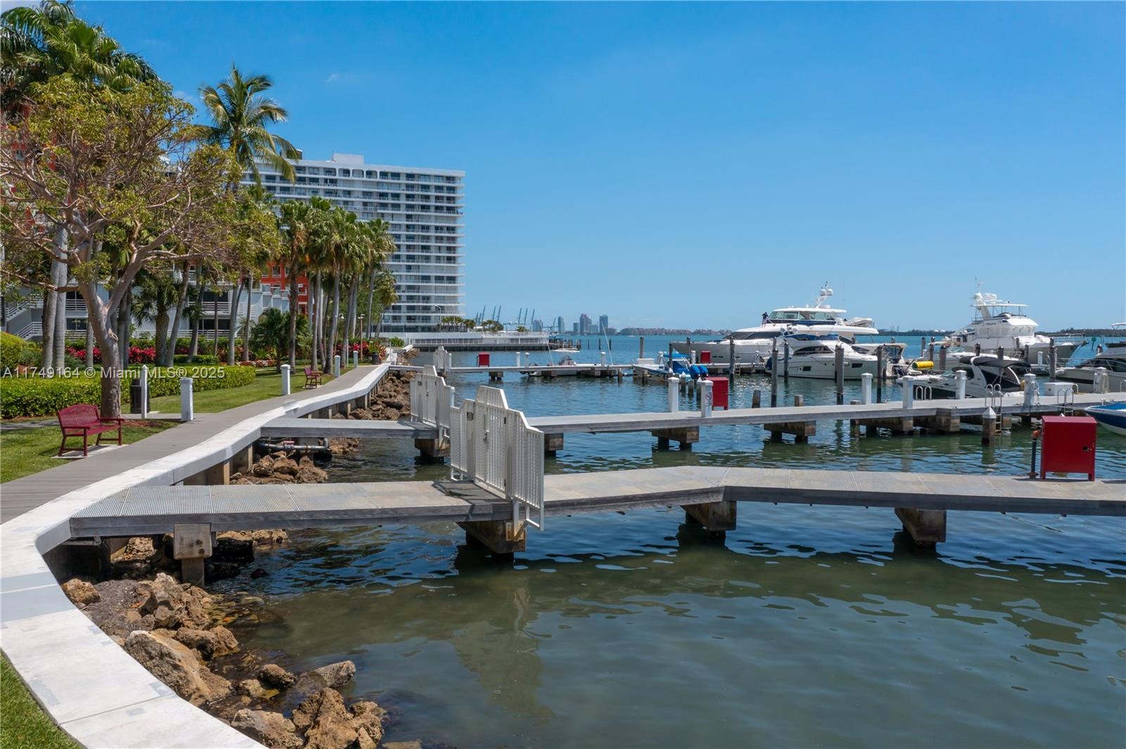 1581 Brickell Ave #2101, Miami FL 33129