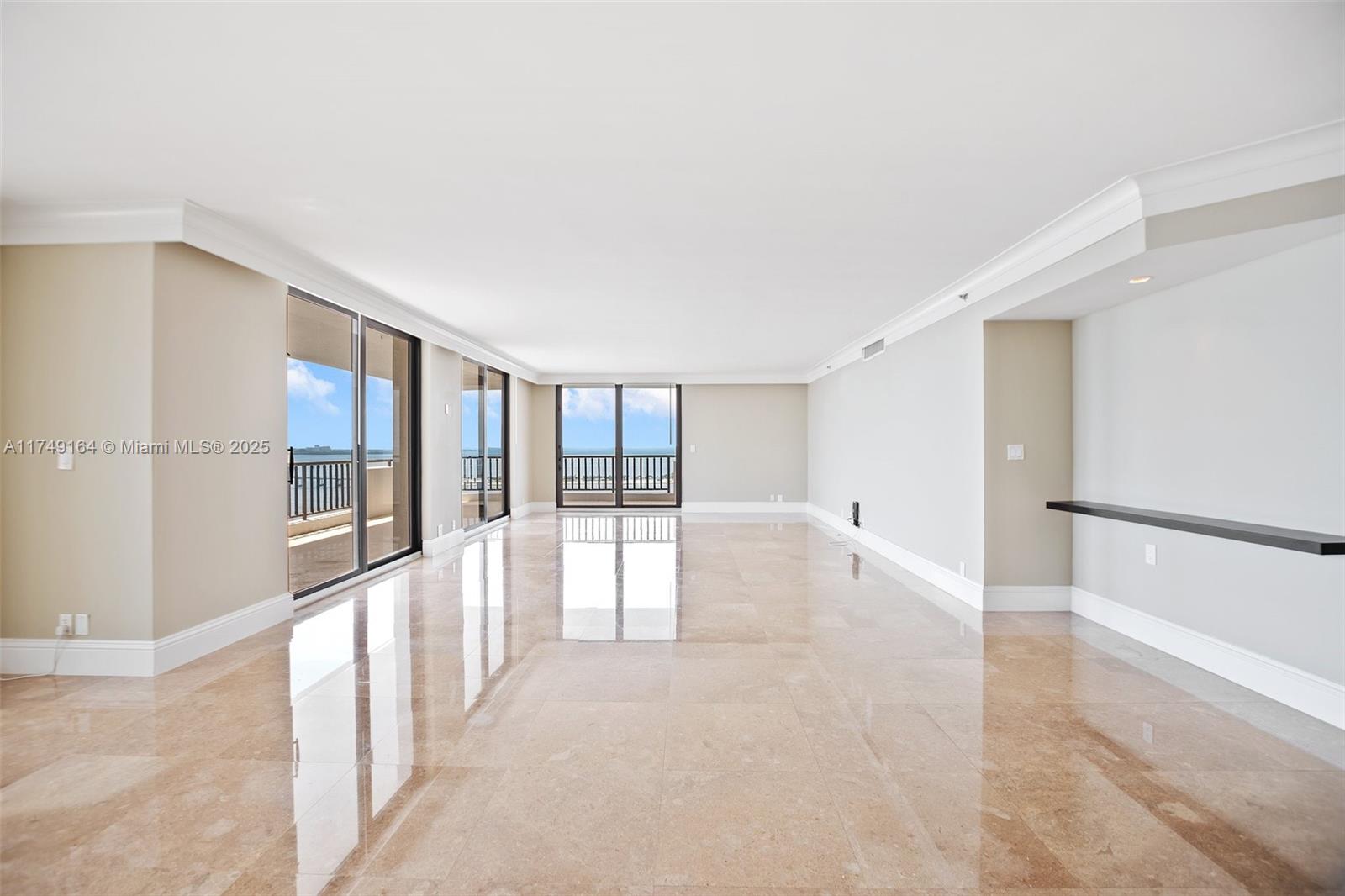 1581 Brickell Ave #2101, Miami FL 33129