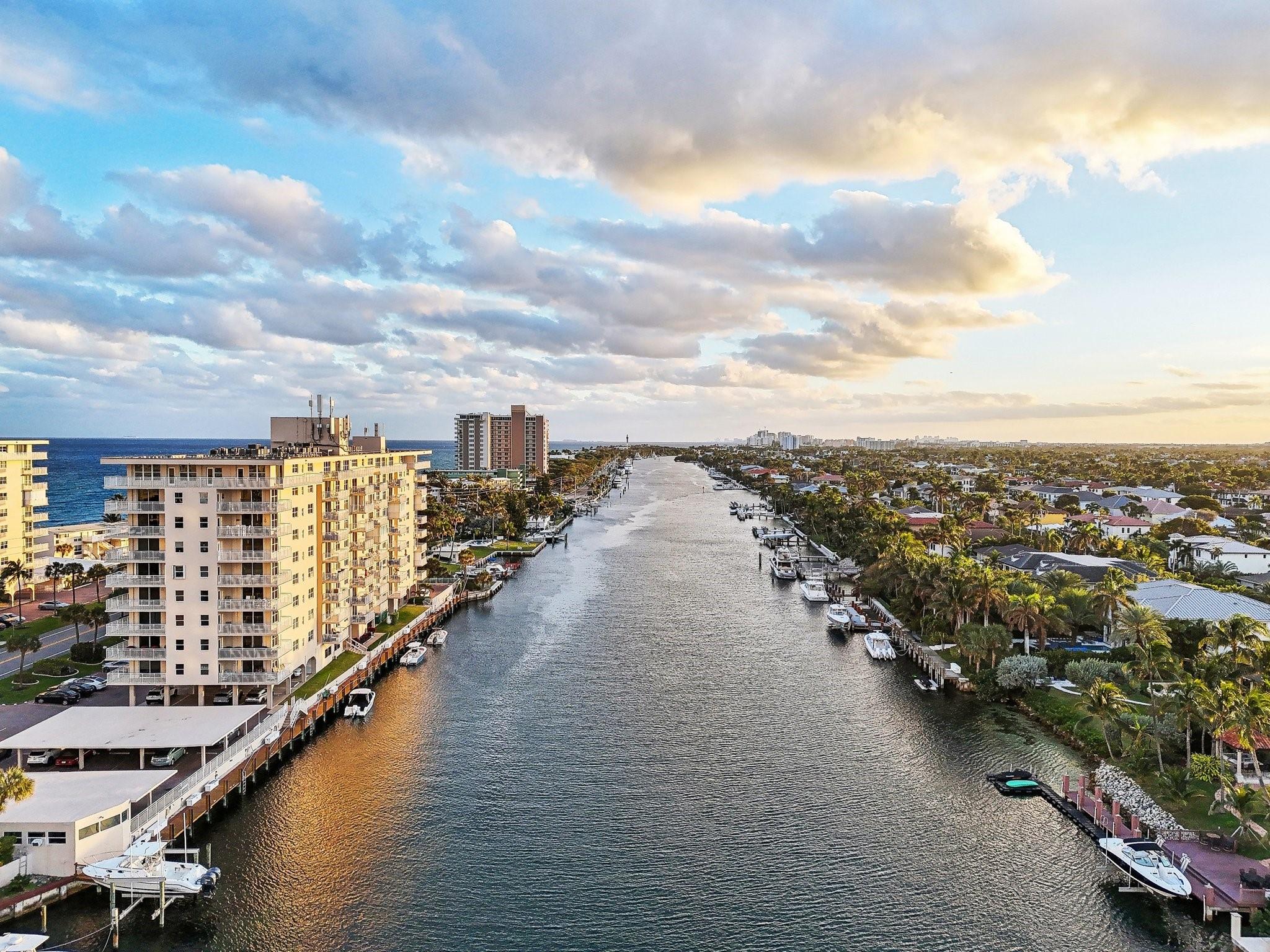 Hillsboro Le Baron Condo