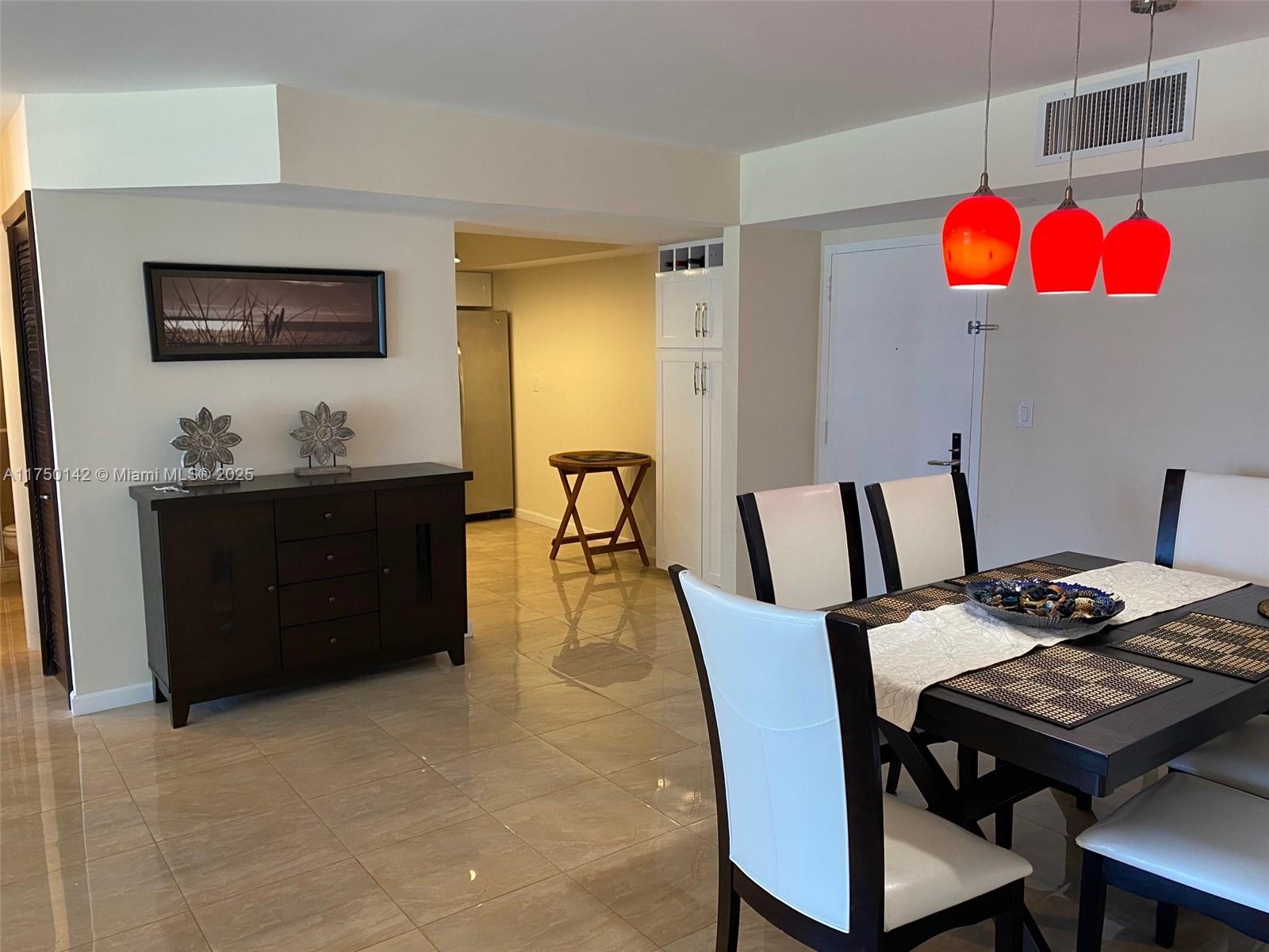 3600 Mystic Pointe Dr #717, Aventura FL 33180