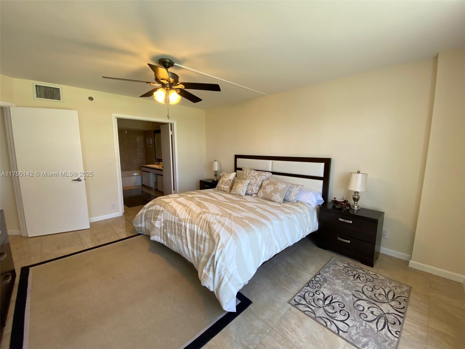 3600 Mystic Pointe Dr #717, Aventura FL 33180
