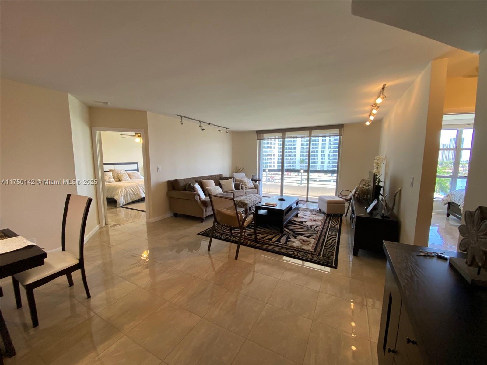3600 Mystic Pointe Dr #717, Aventura FL 33180