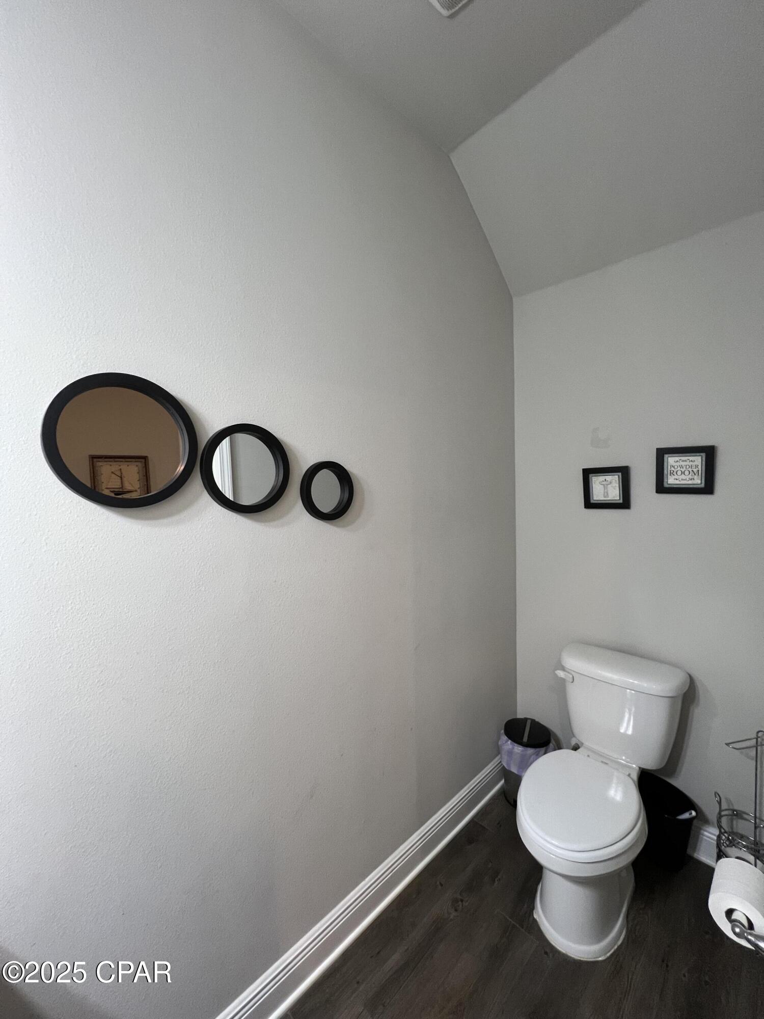Image 11 For 326 Sand Oak Boulevard