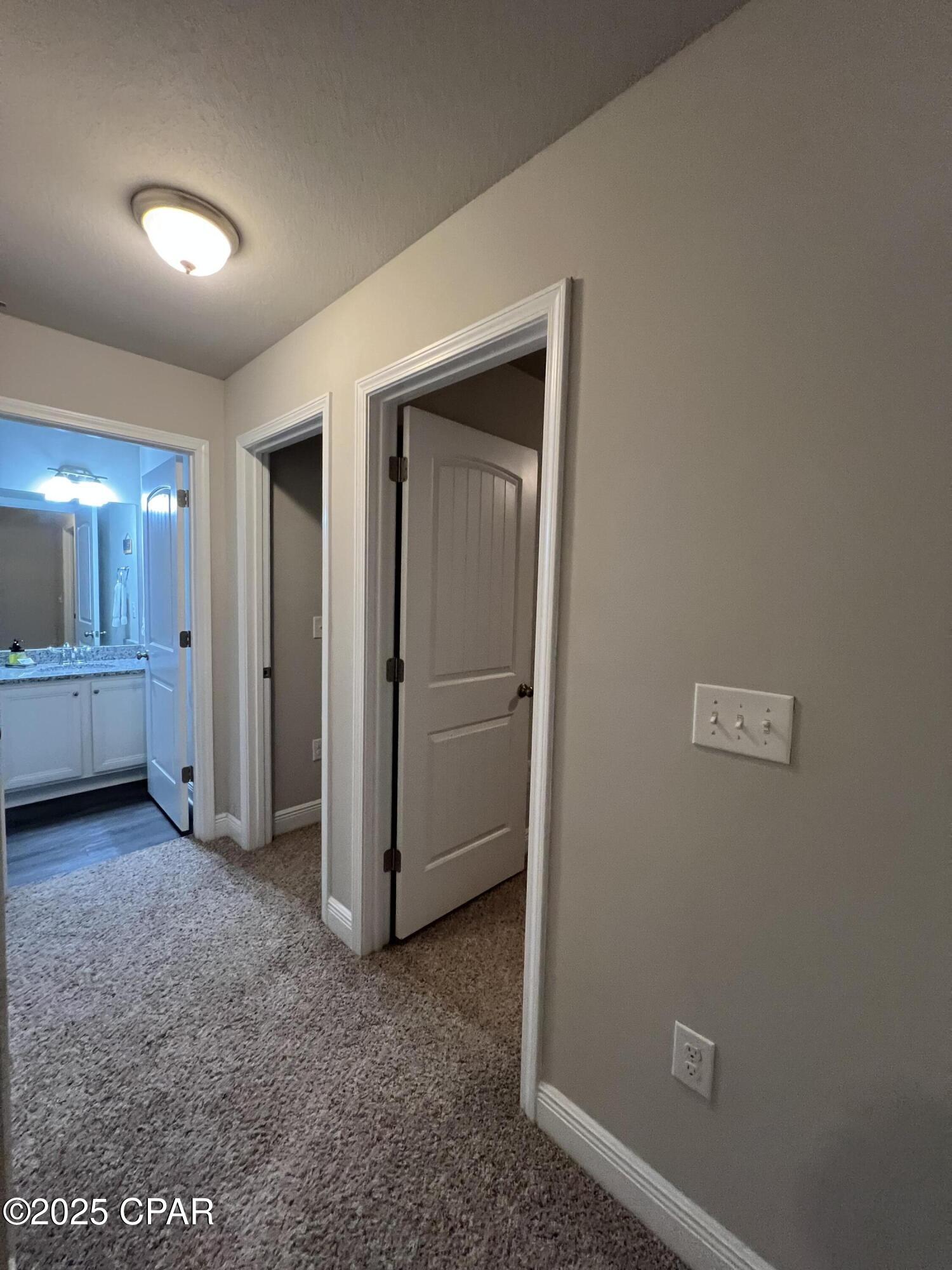 Image 20 For 326 Sand Oak Boulevard