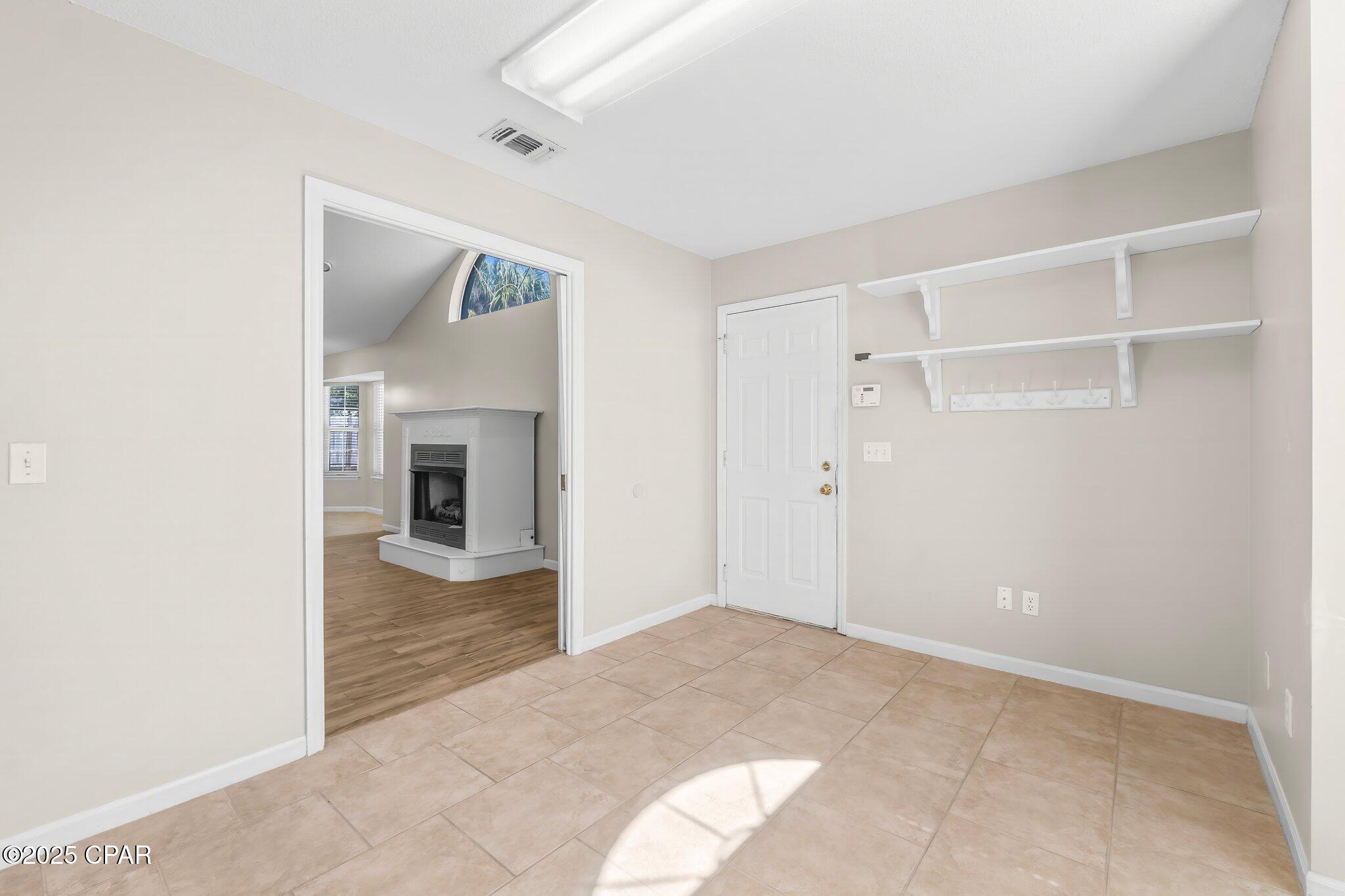Image 10 For 144 Oleander Circle
