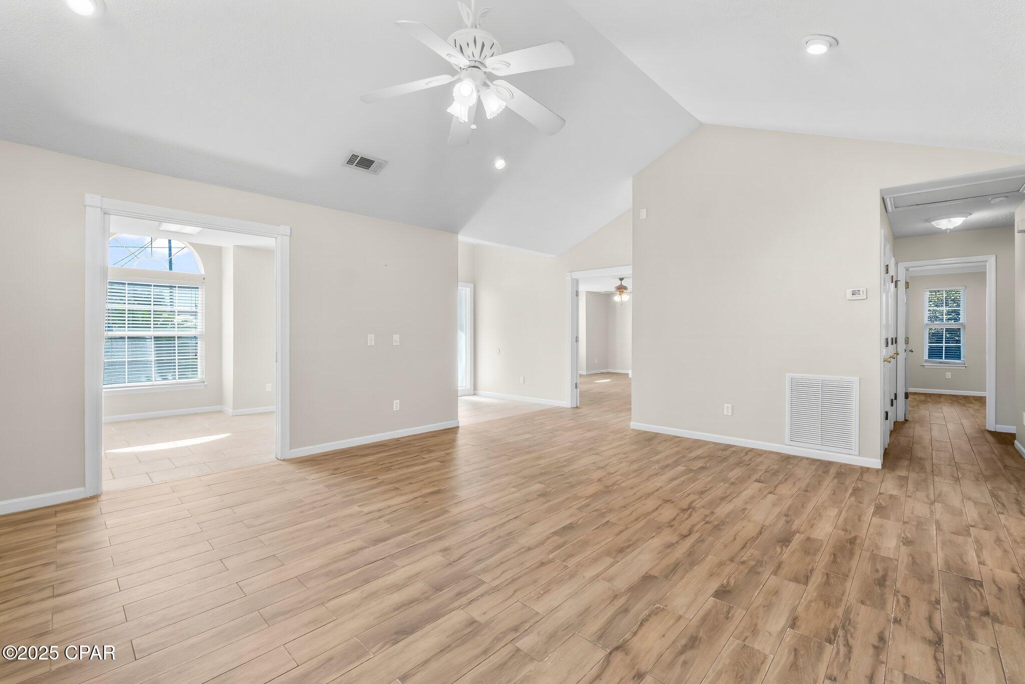 Image 9 For 144 Oleander Circle