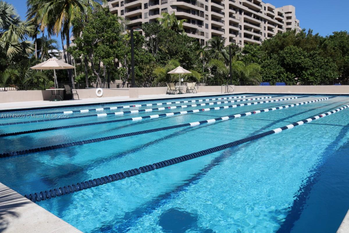 251 Crandon Blvd #222, Key Biscayne FL 33149