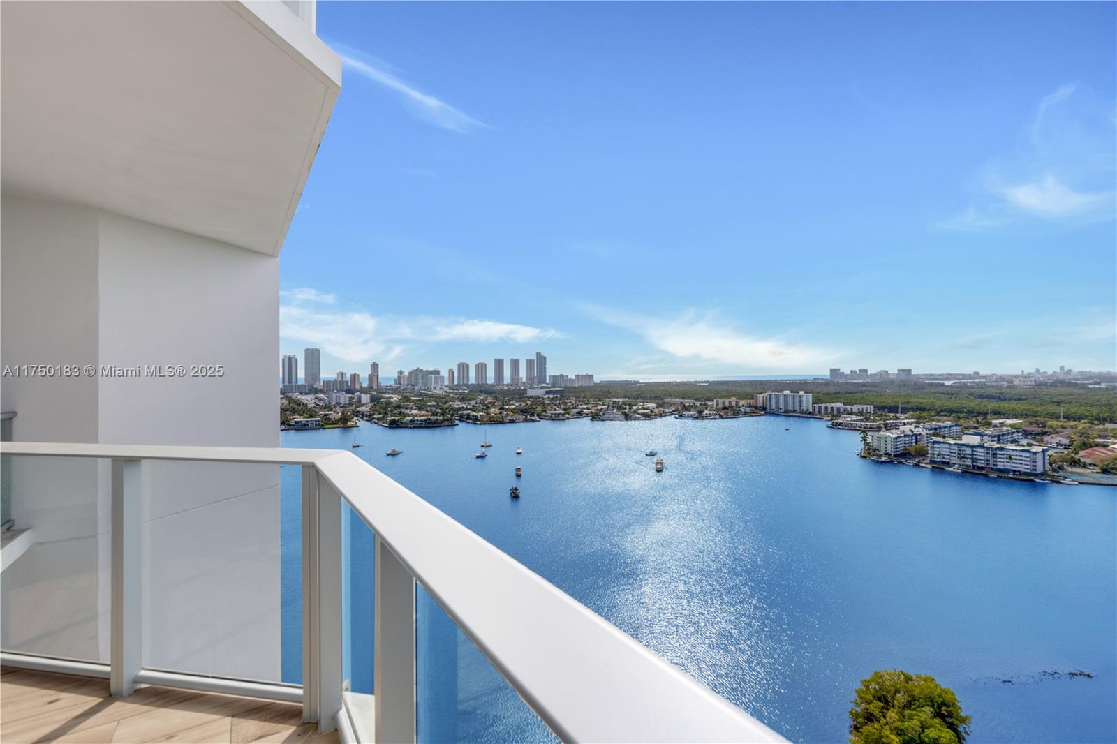 17111 Biscayne Blvd #LPH8, North Miami Beach FL 33160