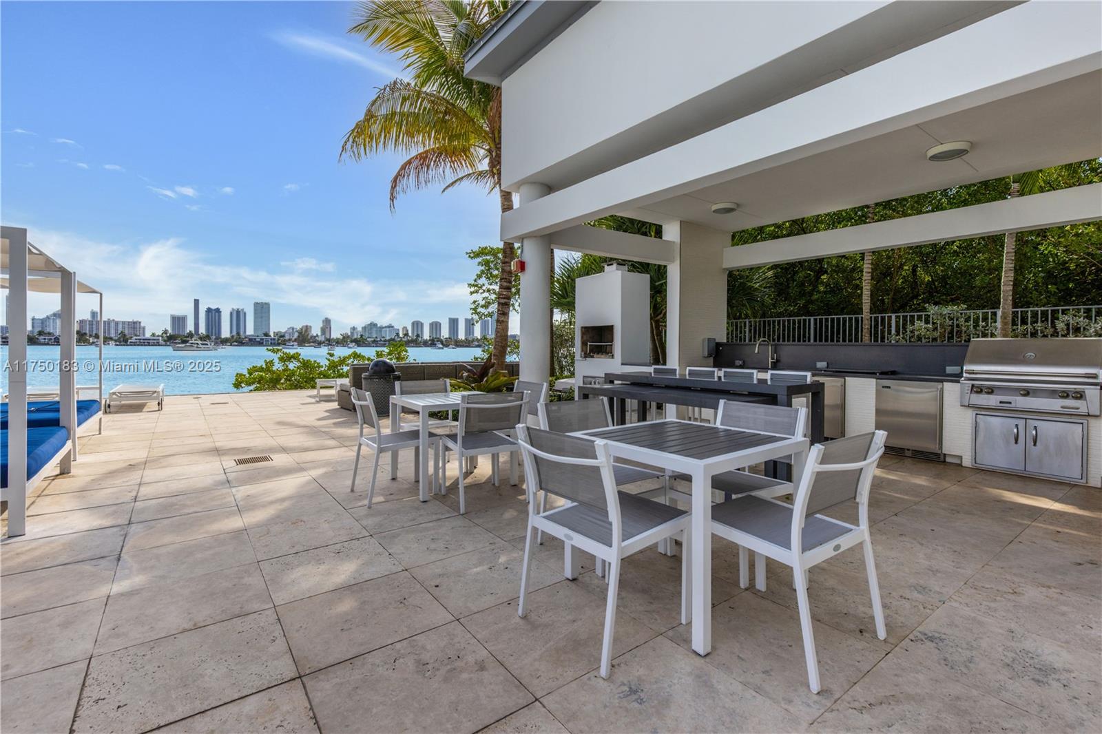 17111 Biscayne Blvd #LPH8, North Miami Beach FL 33160