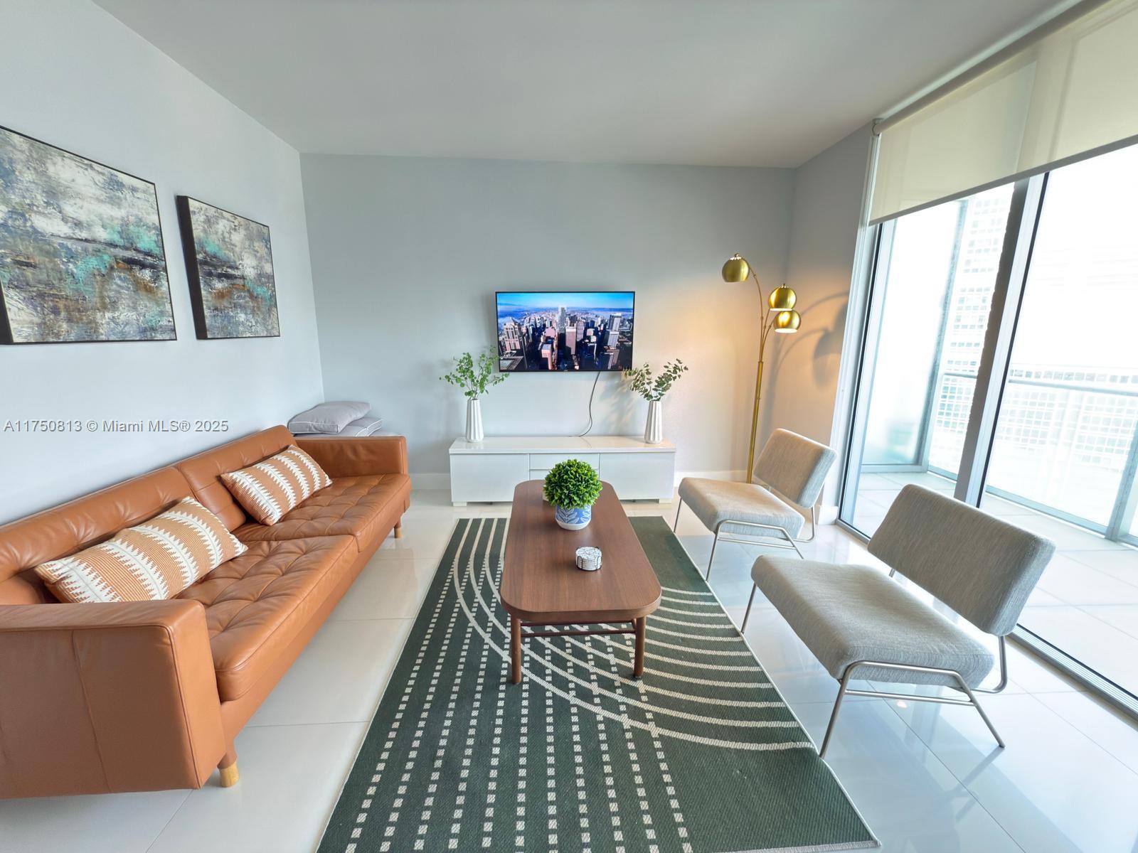Apartamento para Alugar em Miami, FL