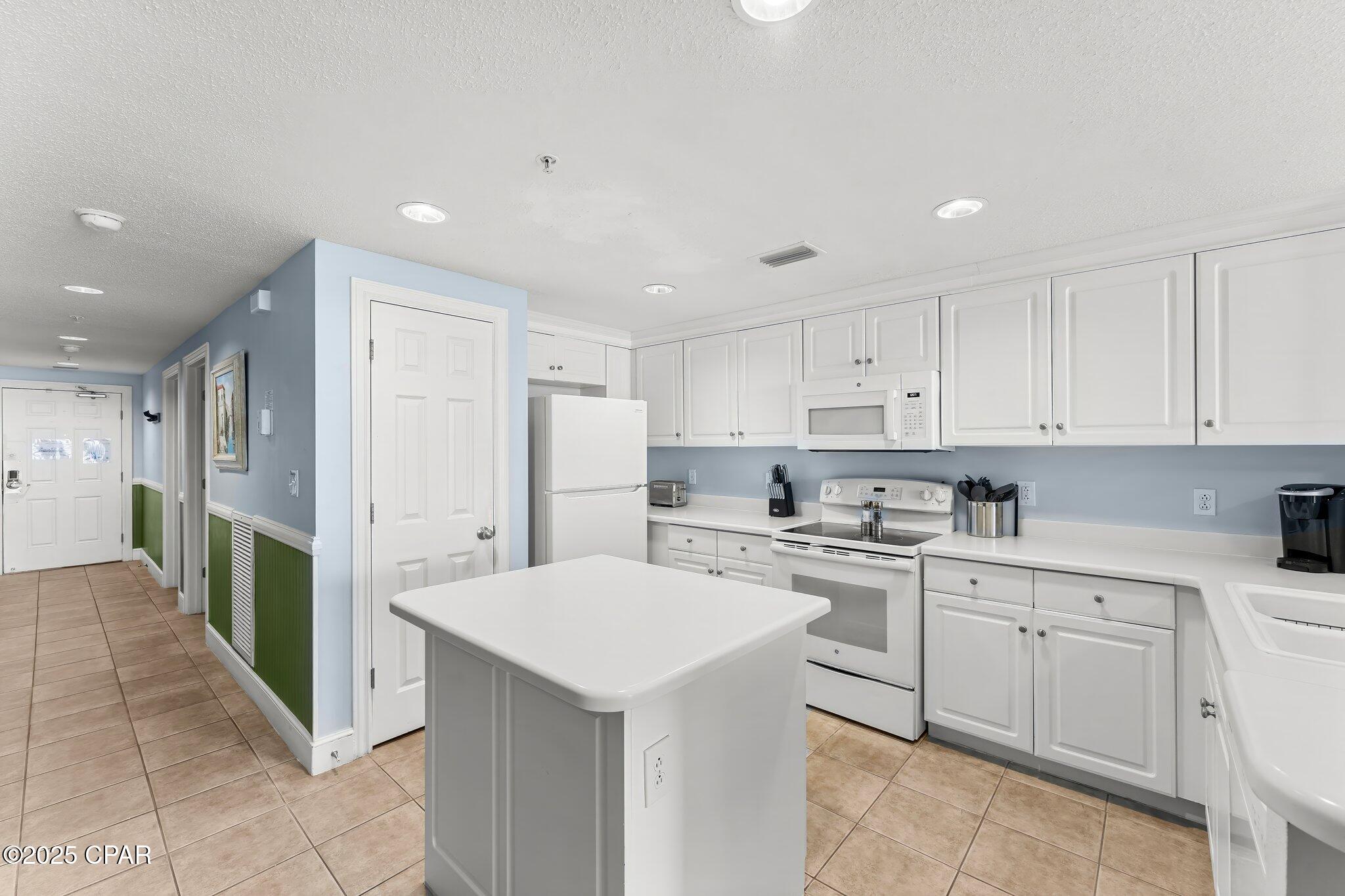 Image 11 For 10811 Front Beach Road 2104
