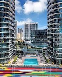45 SW 9th St #3109, Miami FL 33130