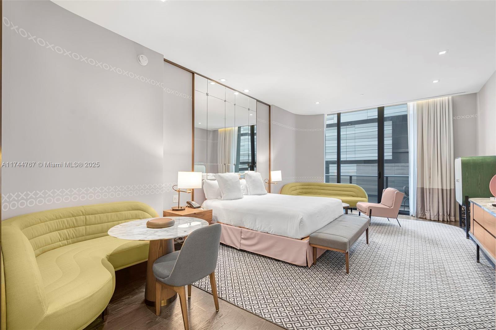 801 S Miami Ave #205, Miami FL 33130