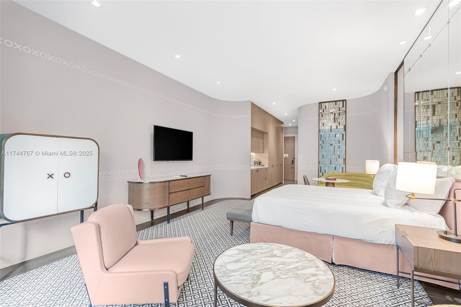 801 S Miami Ave #205, Miami FL 33130