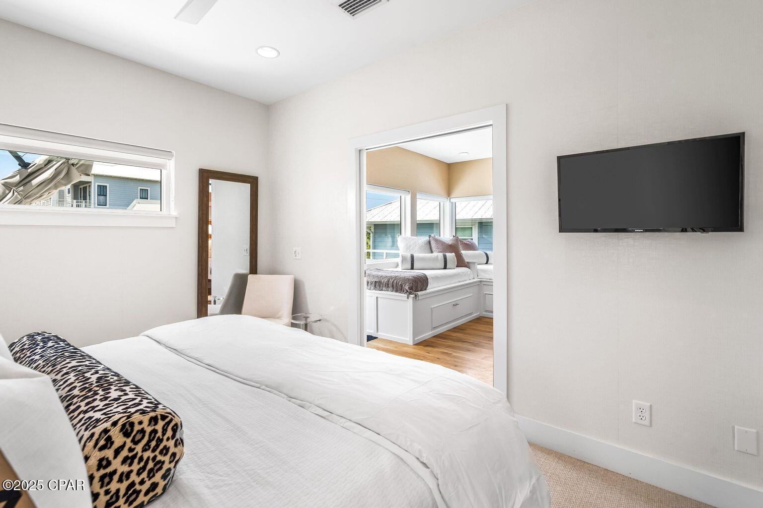 Image 30 For 28 Tidewater Court