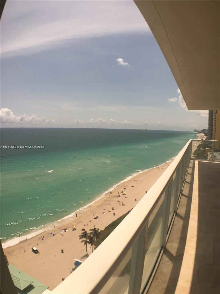 Apartamento en Venta en Sunny Isles Beach, FL