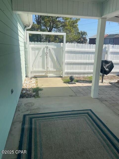 Image 11 For 6498 Lagoon Drive