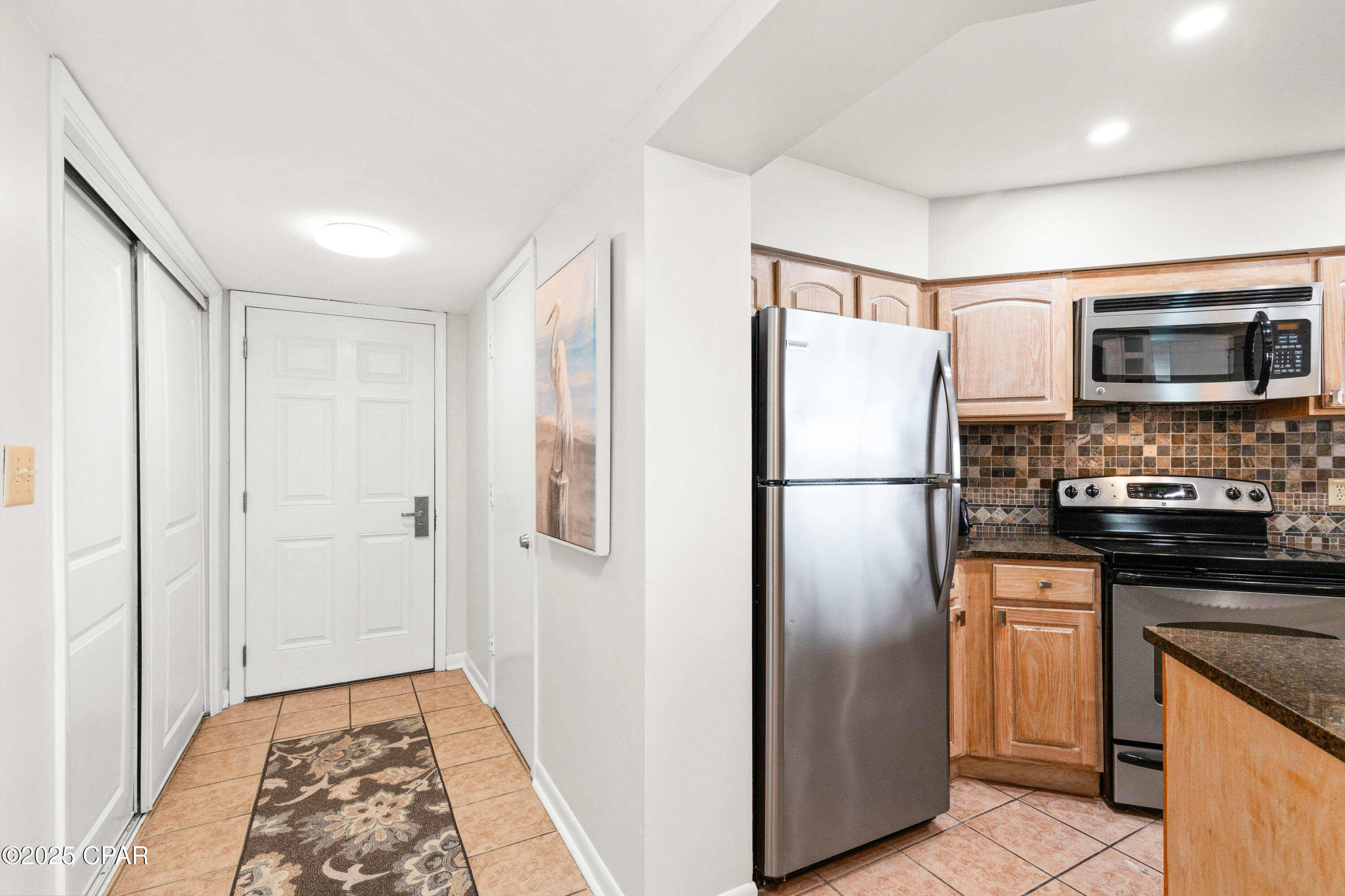 Image 15 For 6505 Thomas Drive 909