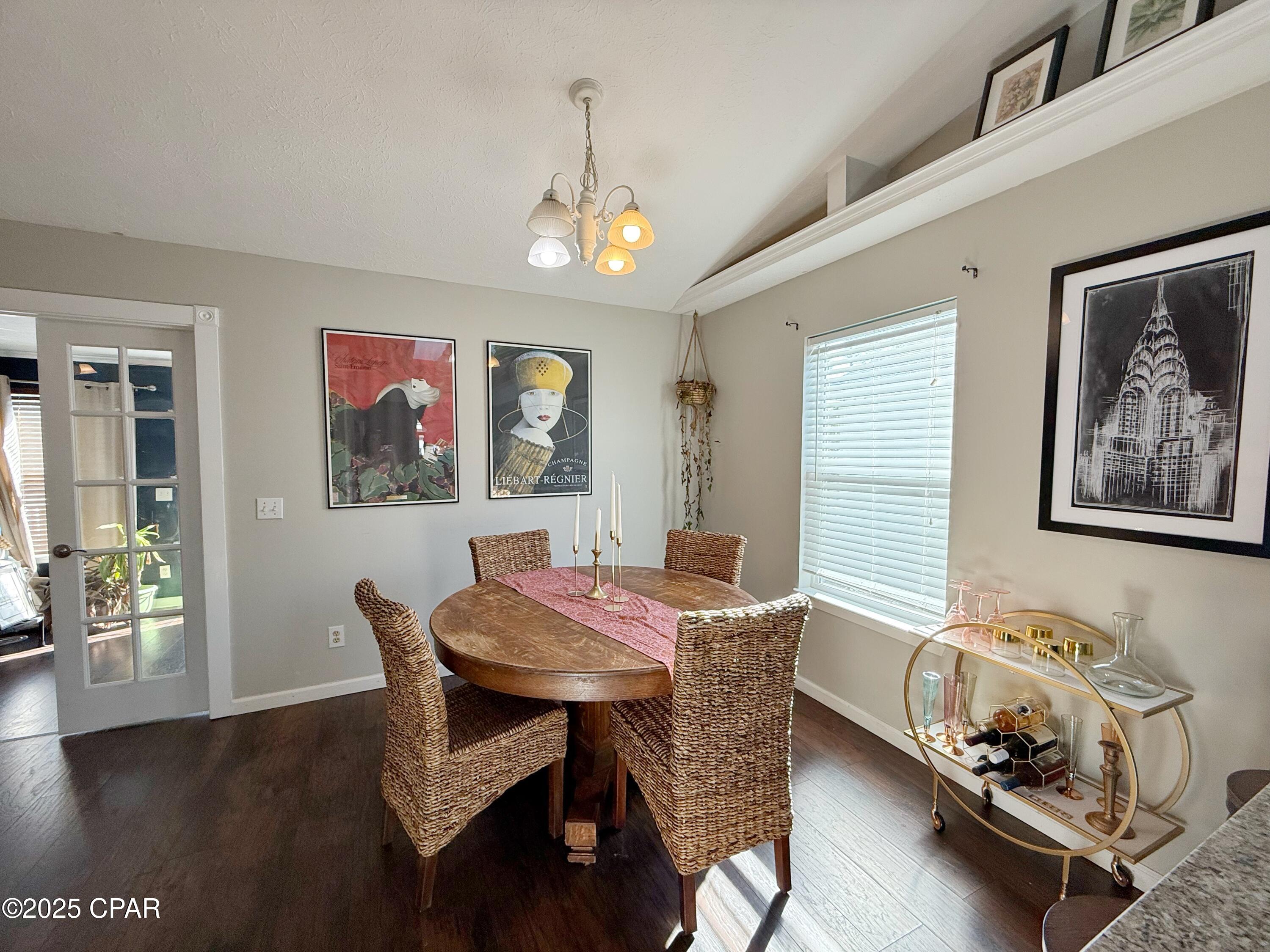 Image 12 For 6617 Harbour Boulevard