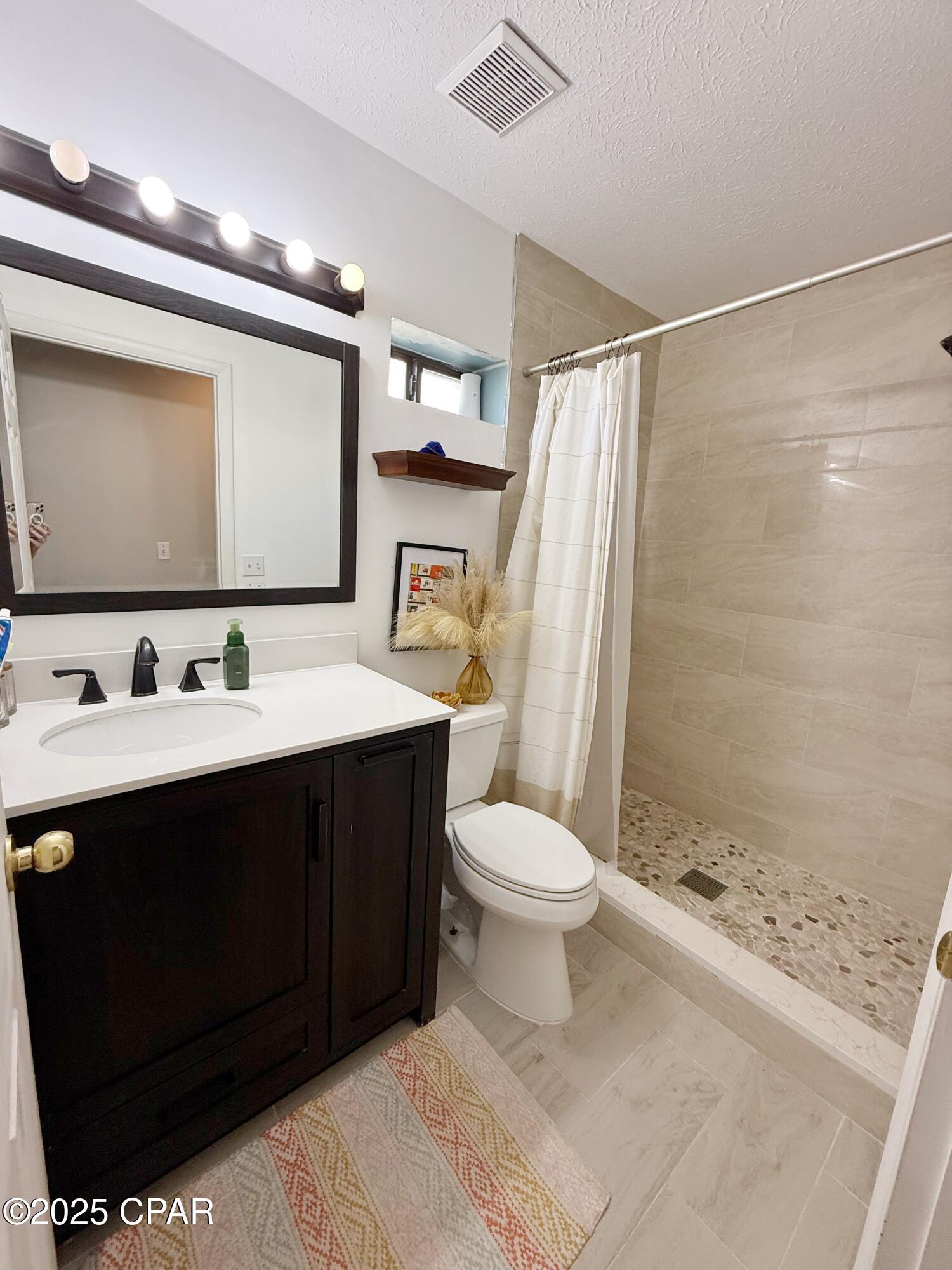 Image 30 For 6617 Harbour Boulevard