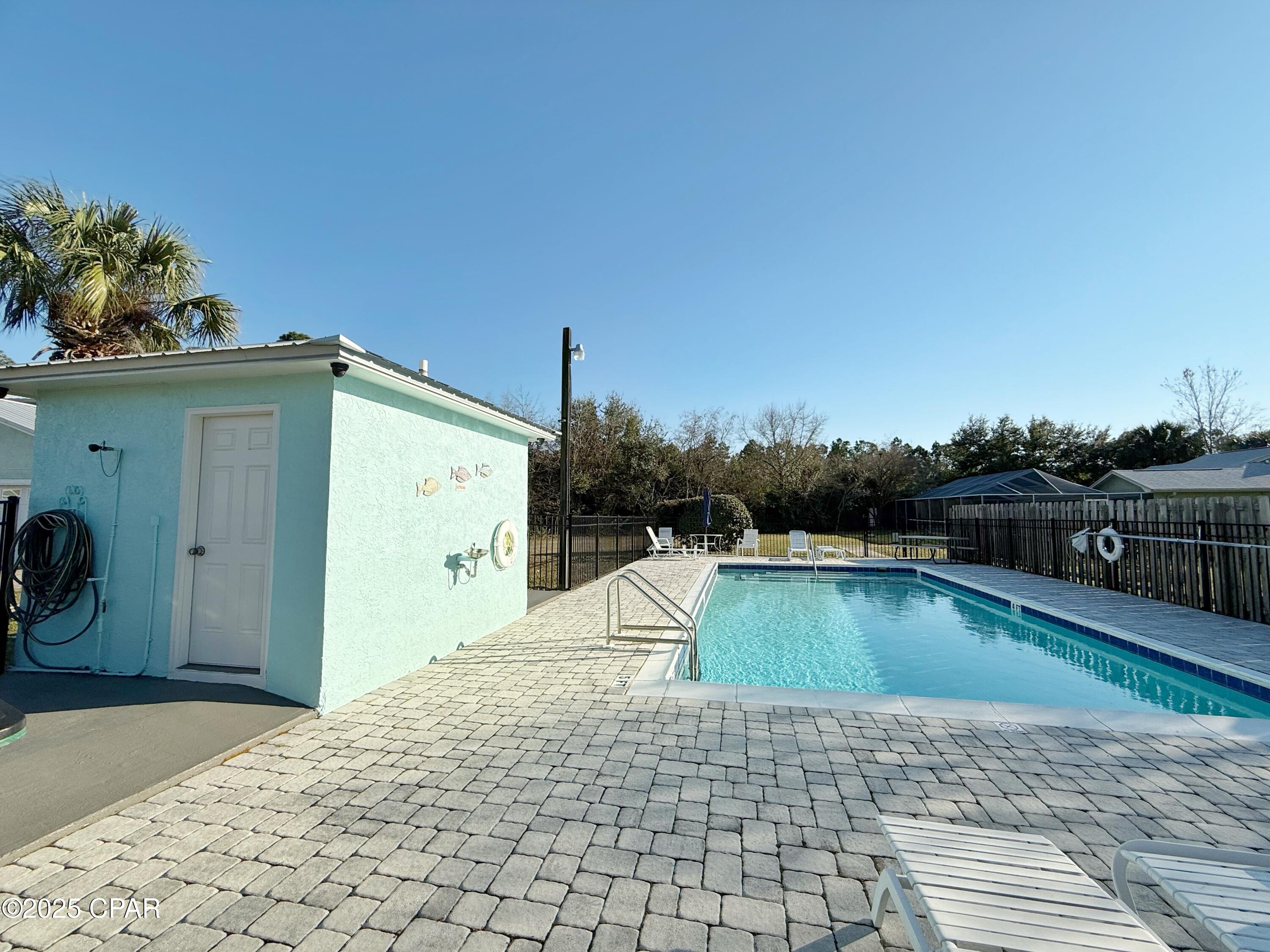 Image 58 For 6617 Harbour Boulevard