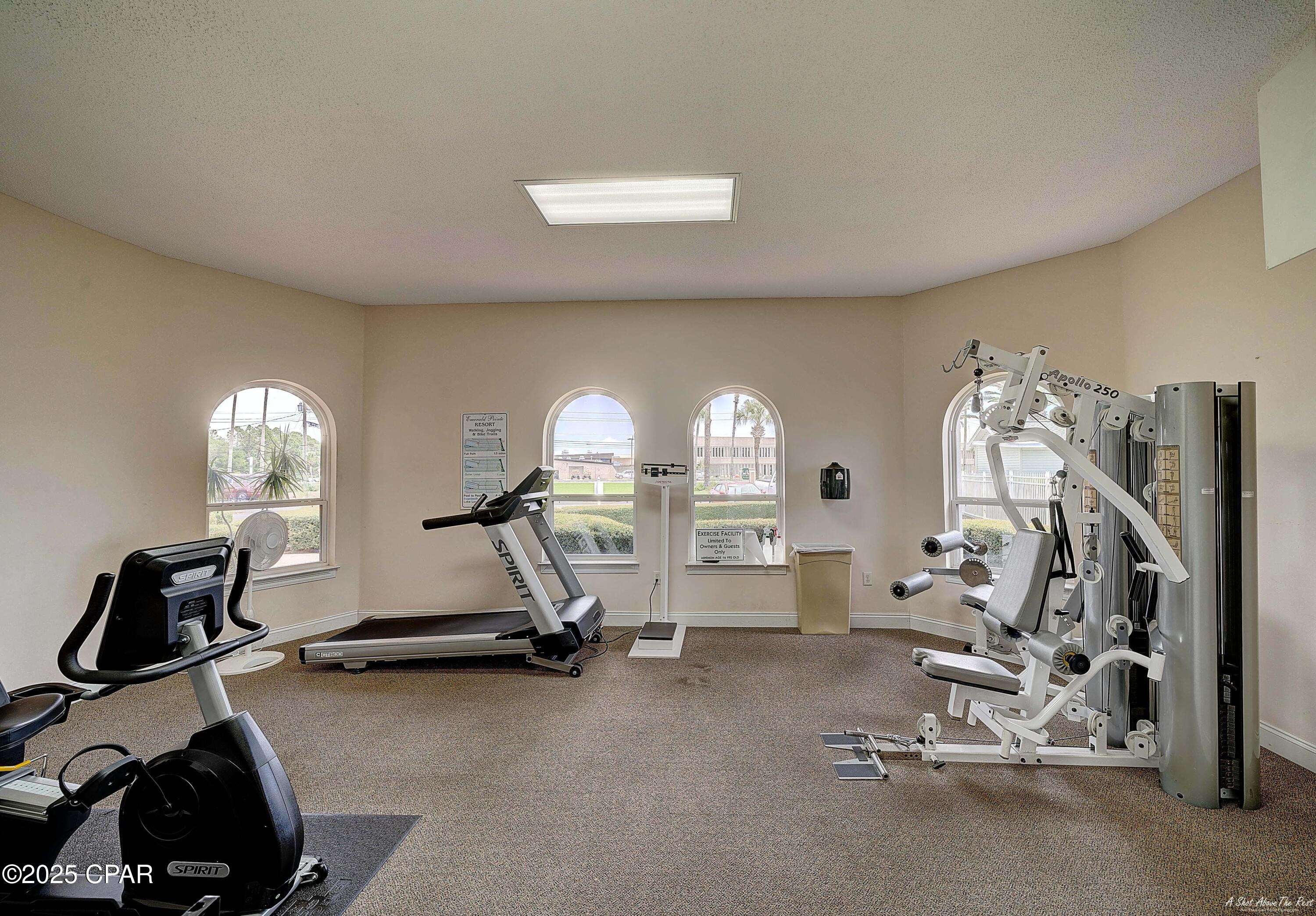Image 61 For 1219 Thomas Drive 296