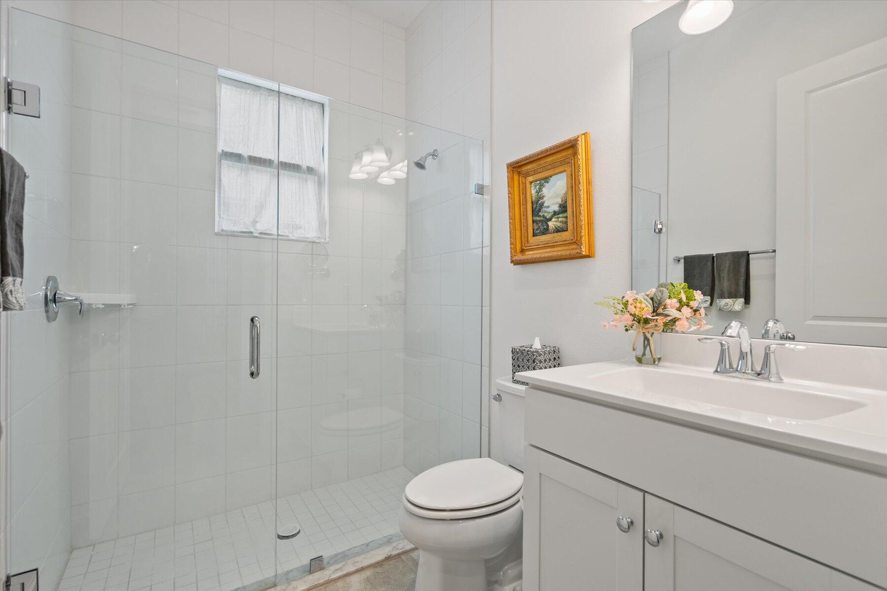 1165 Faulkner Ter Terrace