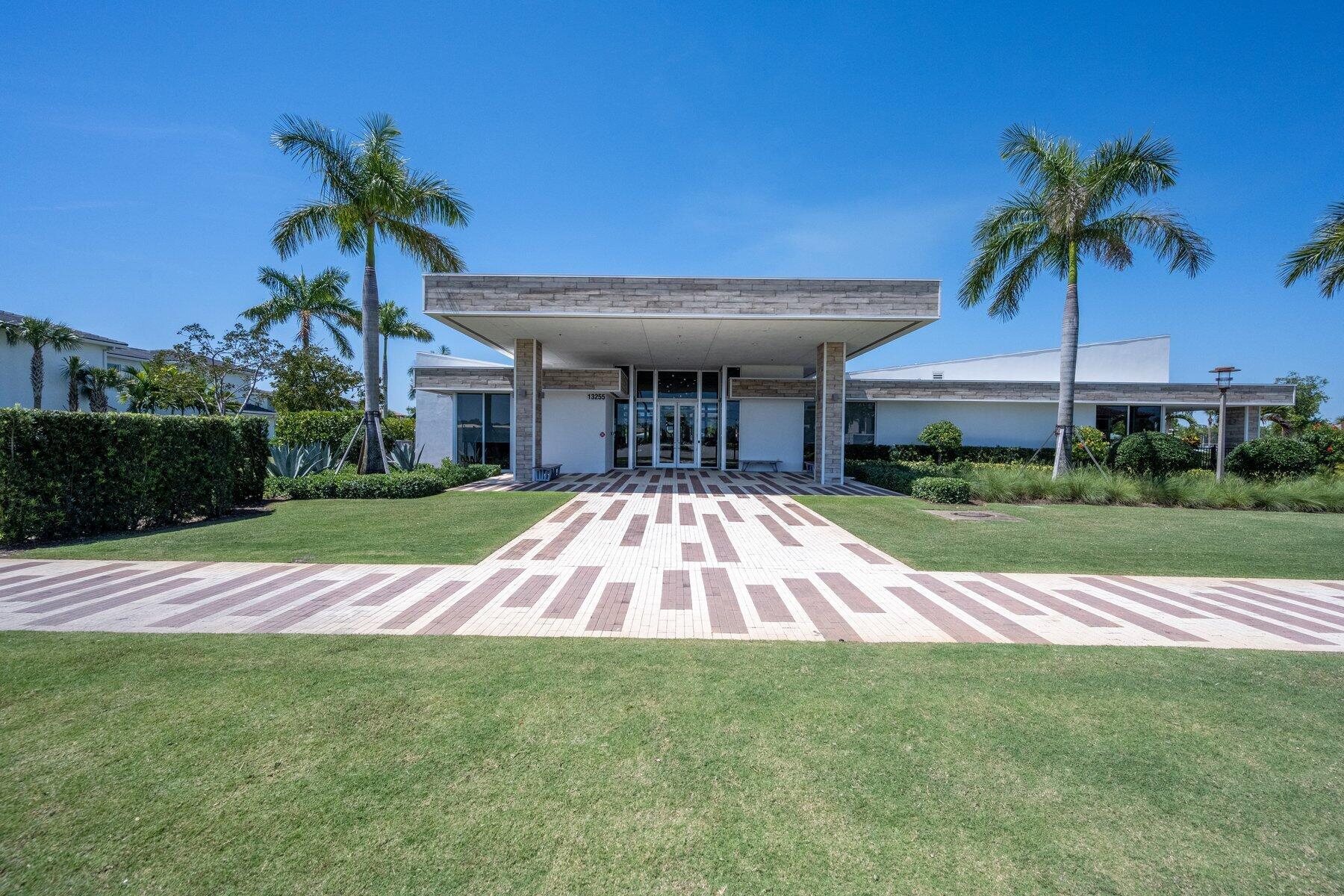 1165 Faulkner Ter Terrace