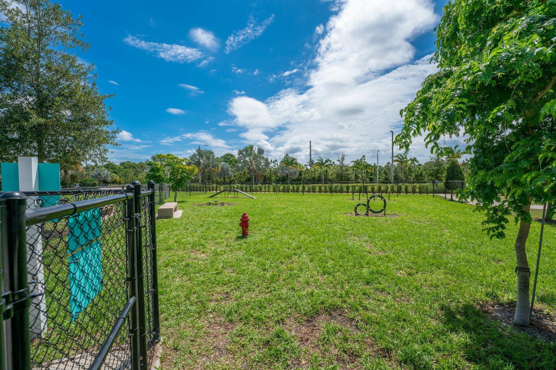 1165 Faulkner Ter Terrace