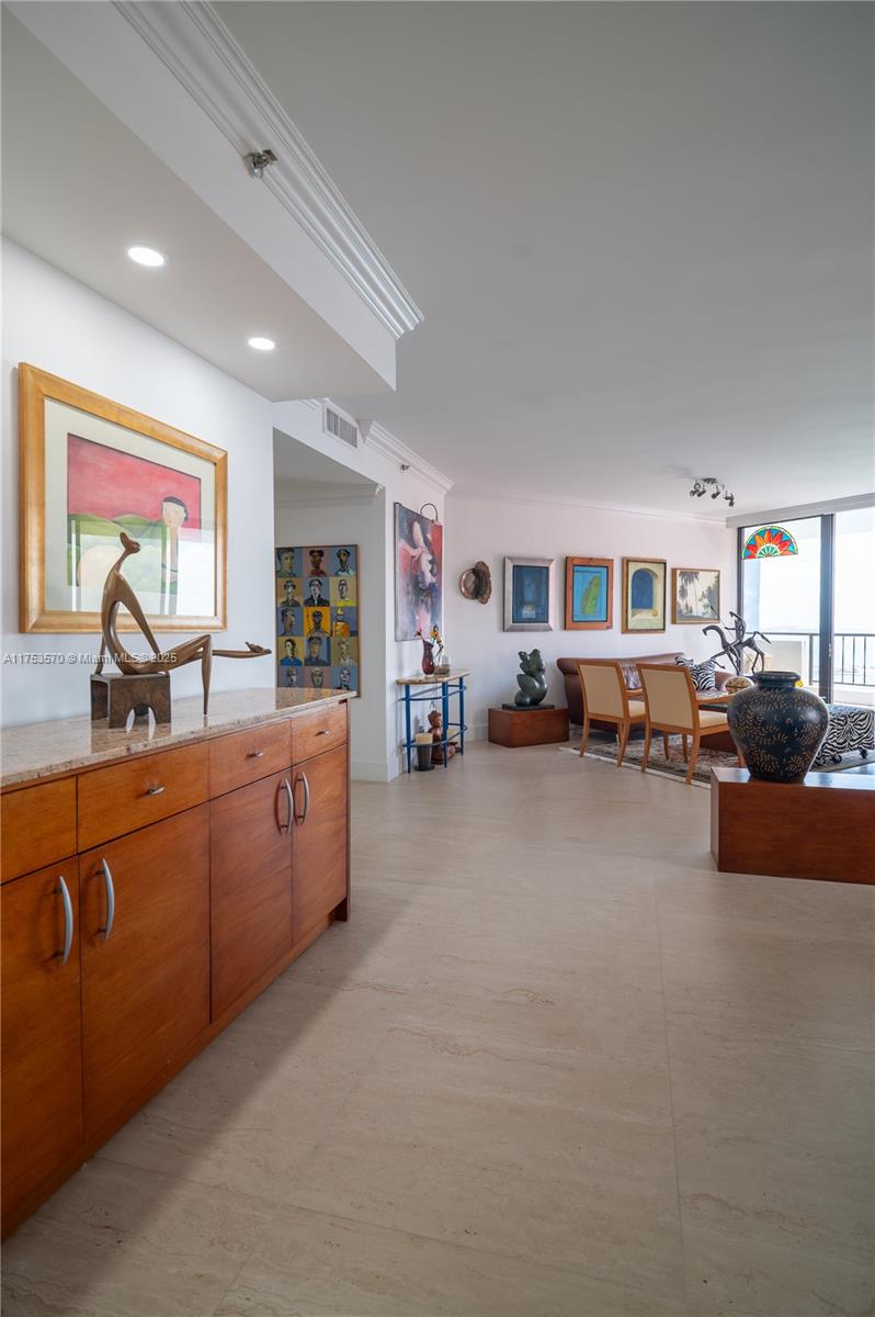 1581 Brickell Ave #PH-105, Miami FL 33129