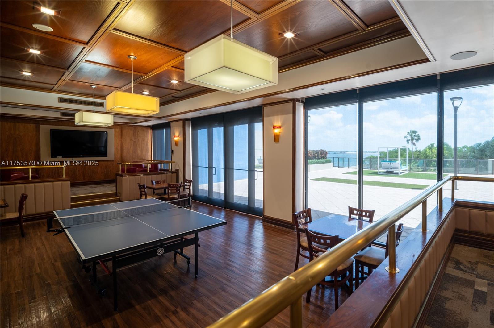 1581 Brickell Ave #PH-105, Miami FL 33129