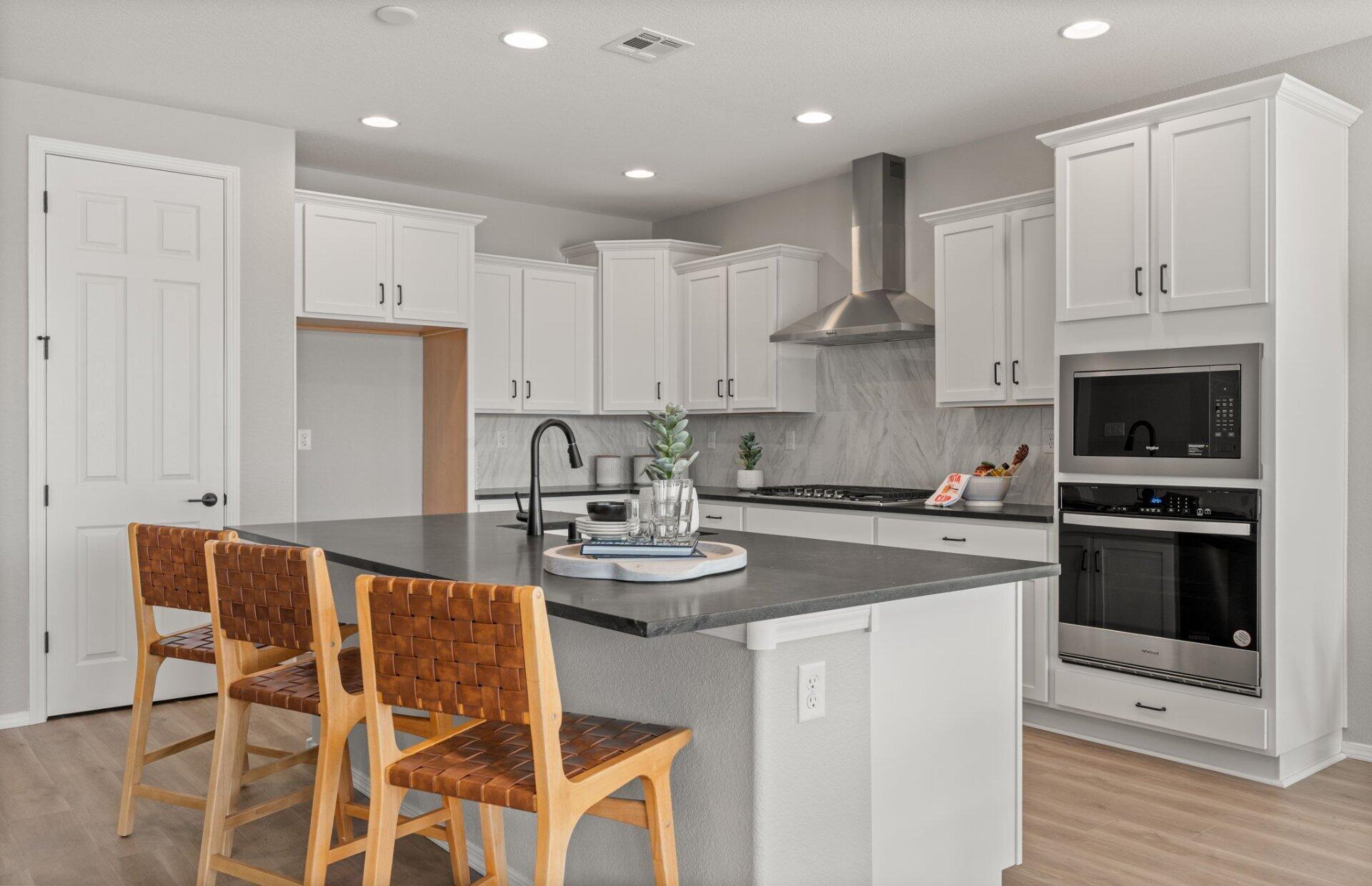 6209 Angelou Lane NW 