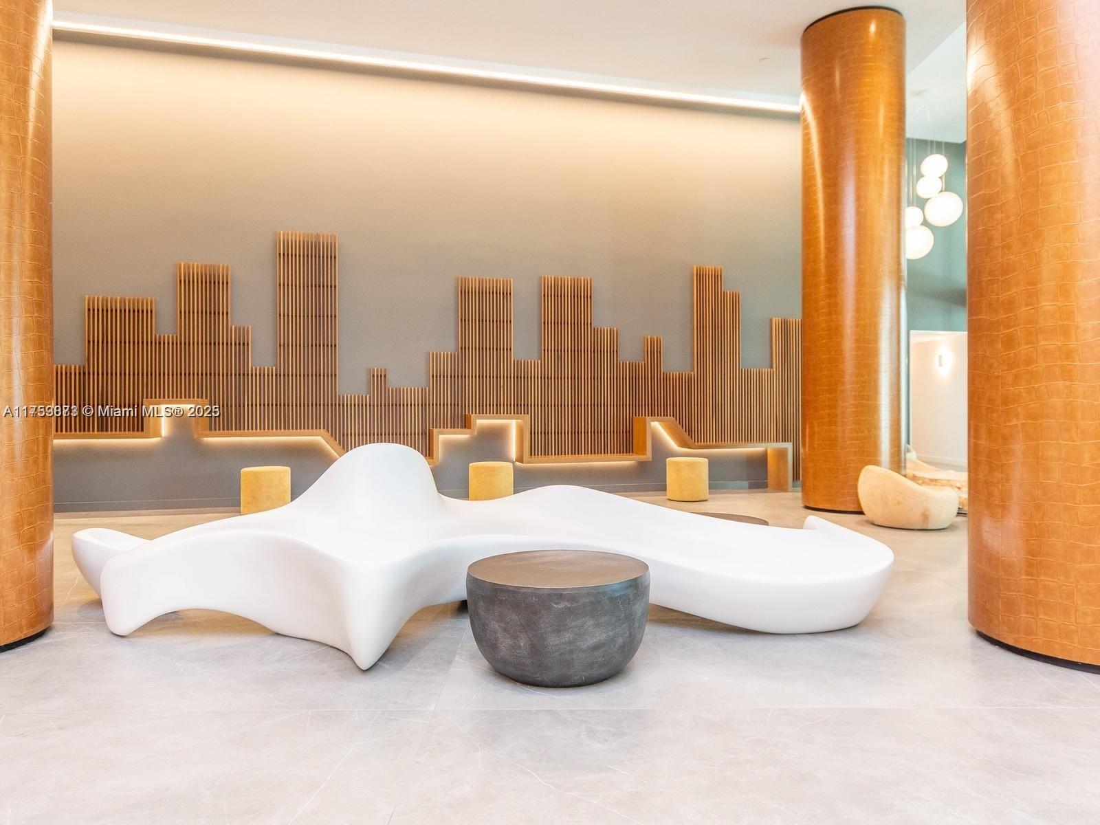 350 S Miami Ave #2106, Miami FL 33130