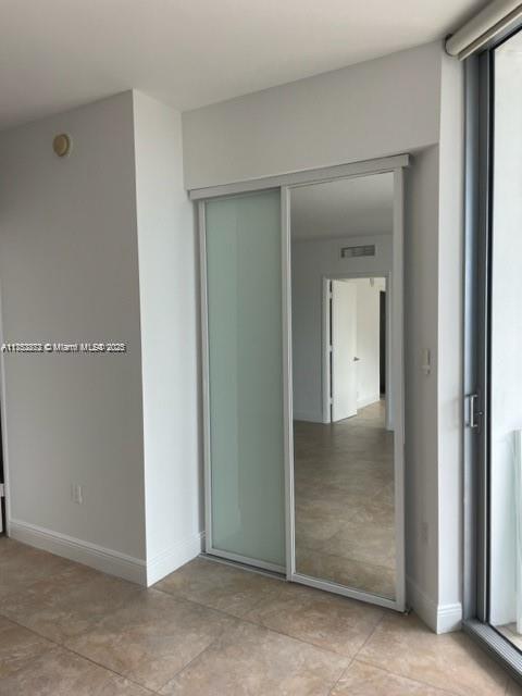 350 S Miami Ave #2106, Miami FL 33130