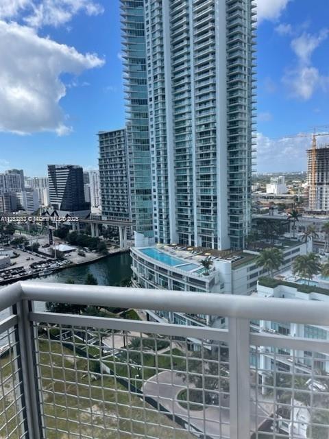 350 S Miami Ave #2106, Miami FL 33130