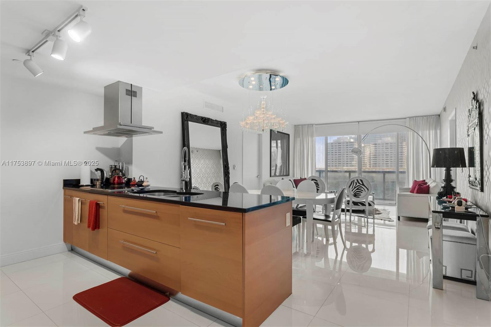 Condo for Rent in Miami, FL