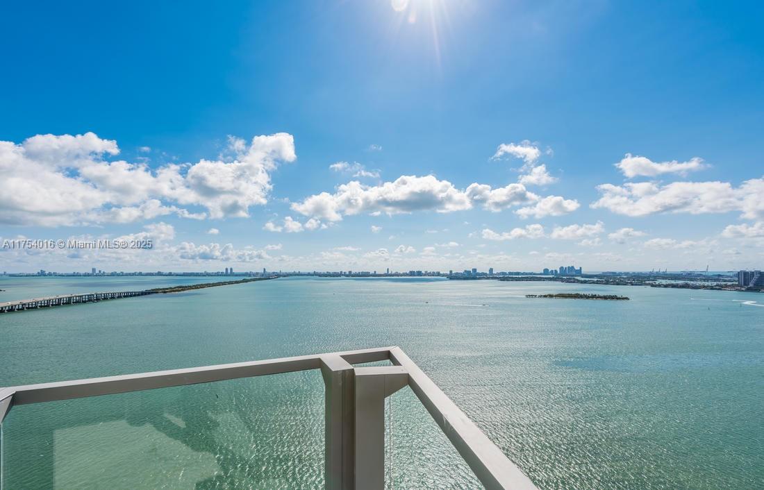 2900 NE 7 AVE #2607, Miami FL 33137