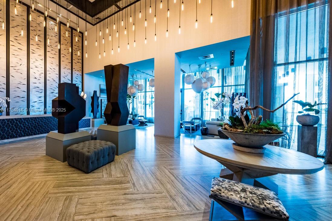 2900 NE 7 AVE #2607, Miami FL 33137