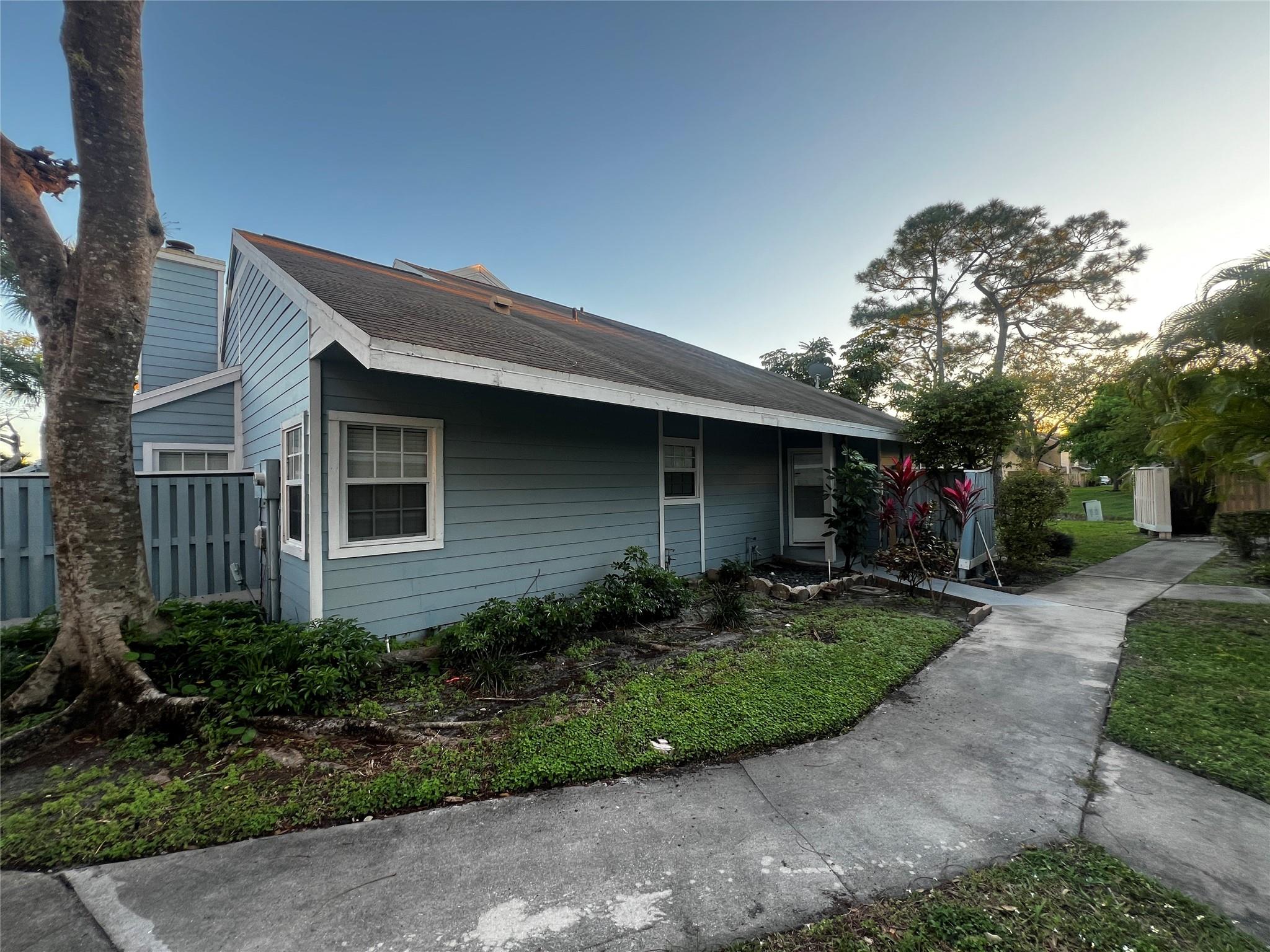 Players Place Townhomes