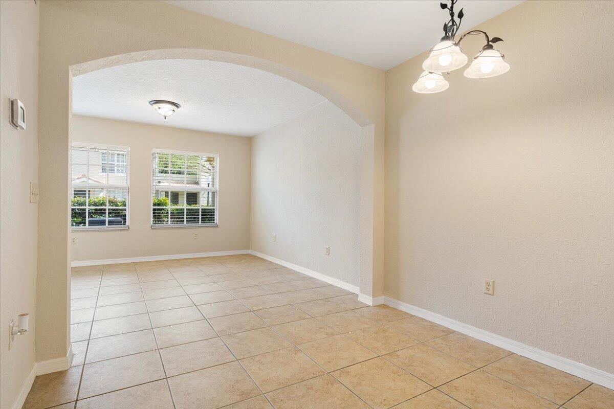 Homes for sale in Port St. Lucie, FL | 136 Sw Peacock #19-105, Port St. Lucie, FL 34986 | MLS# R11066871