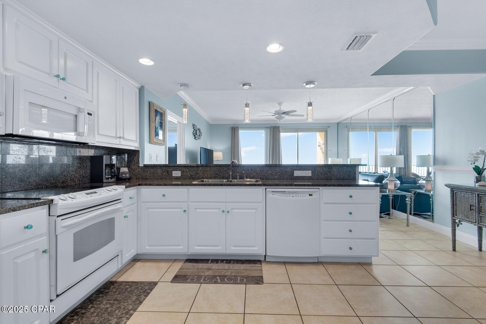 Image 9 For 5004 Thomas Drive 2304