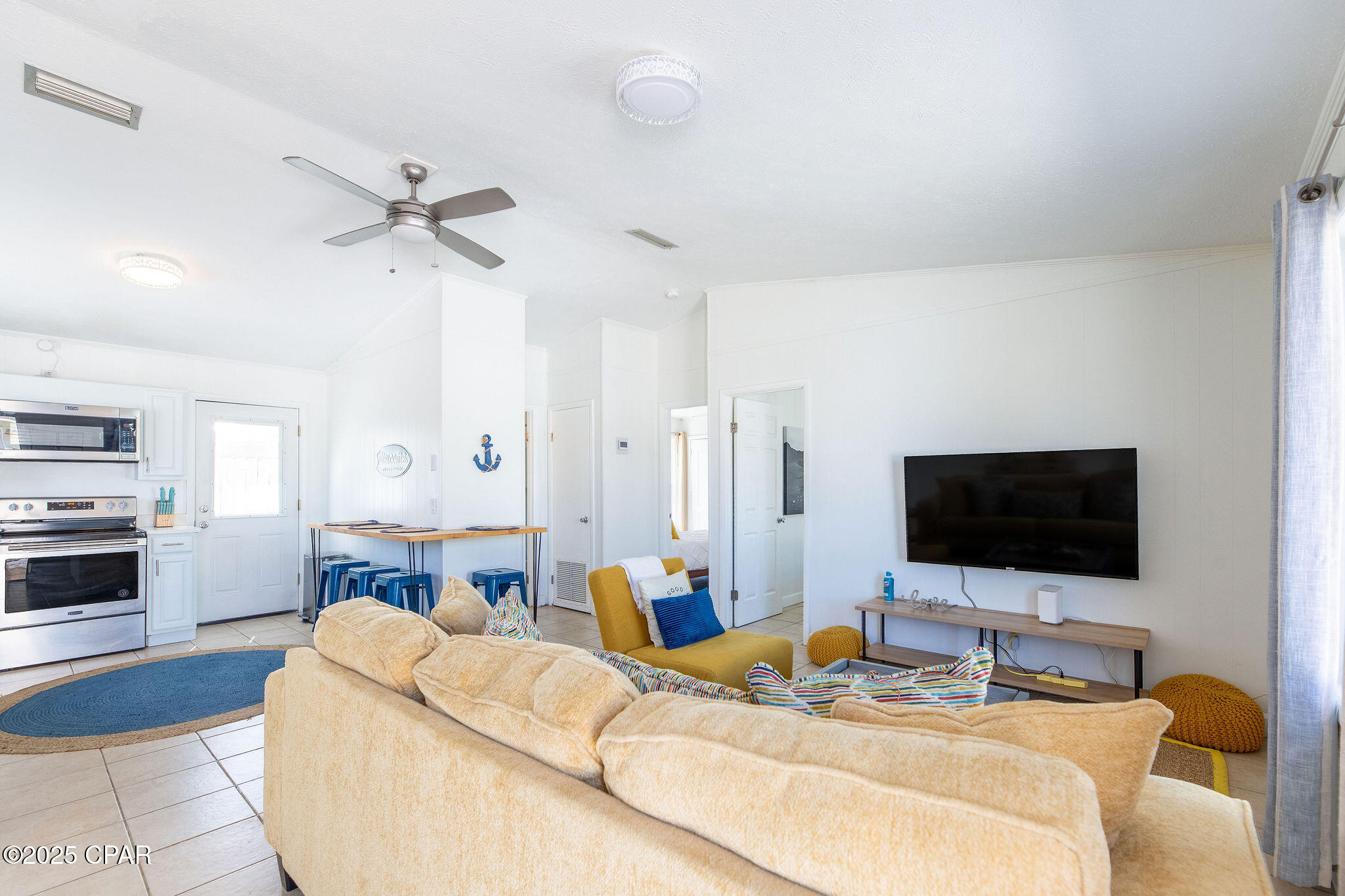 Image 17 For 5801&5803 Pinetree Avenue A, B, C &