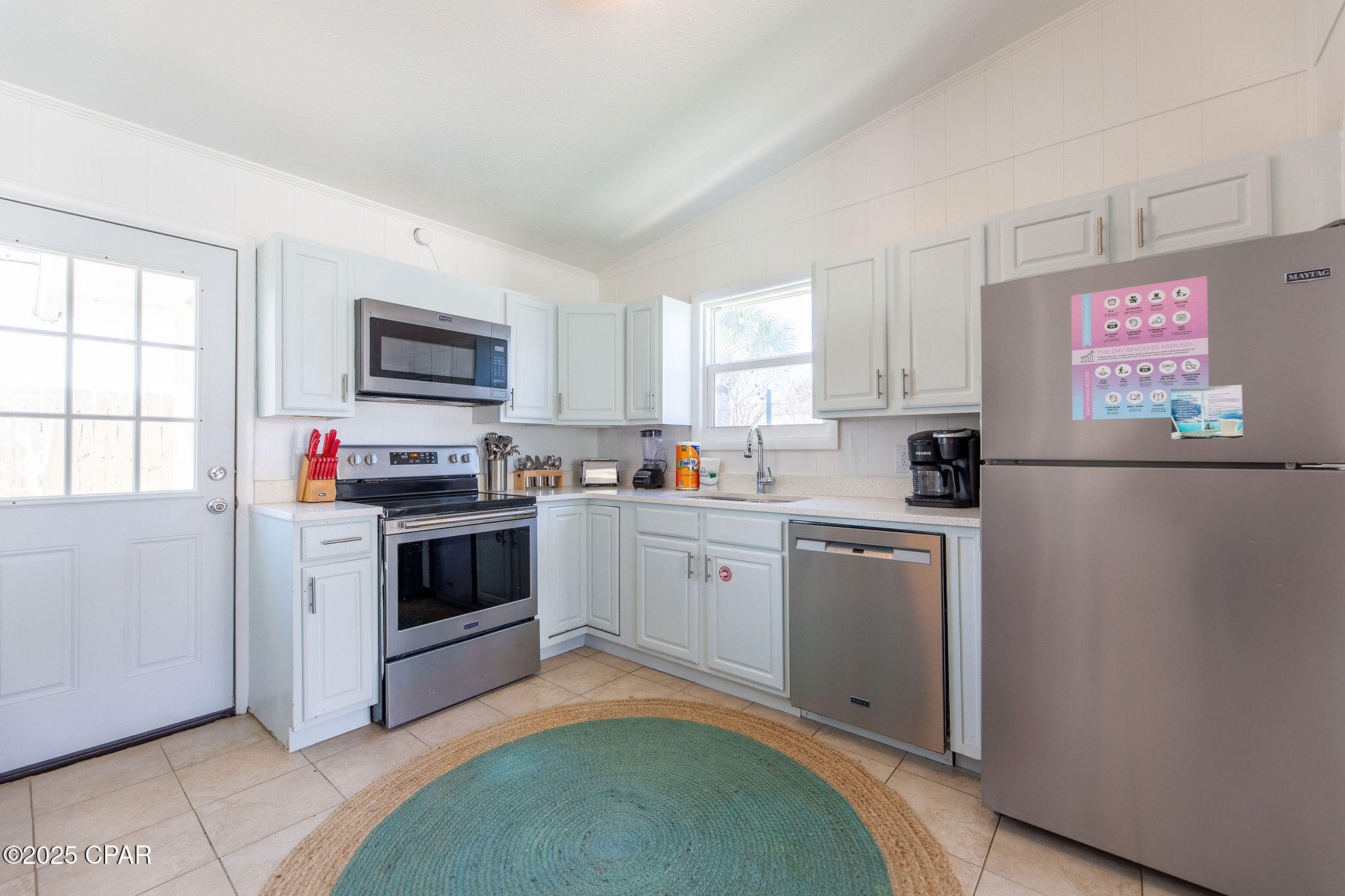 Image 32 For 5801&5803 Pinetree Avenue A, B, C &