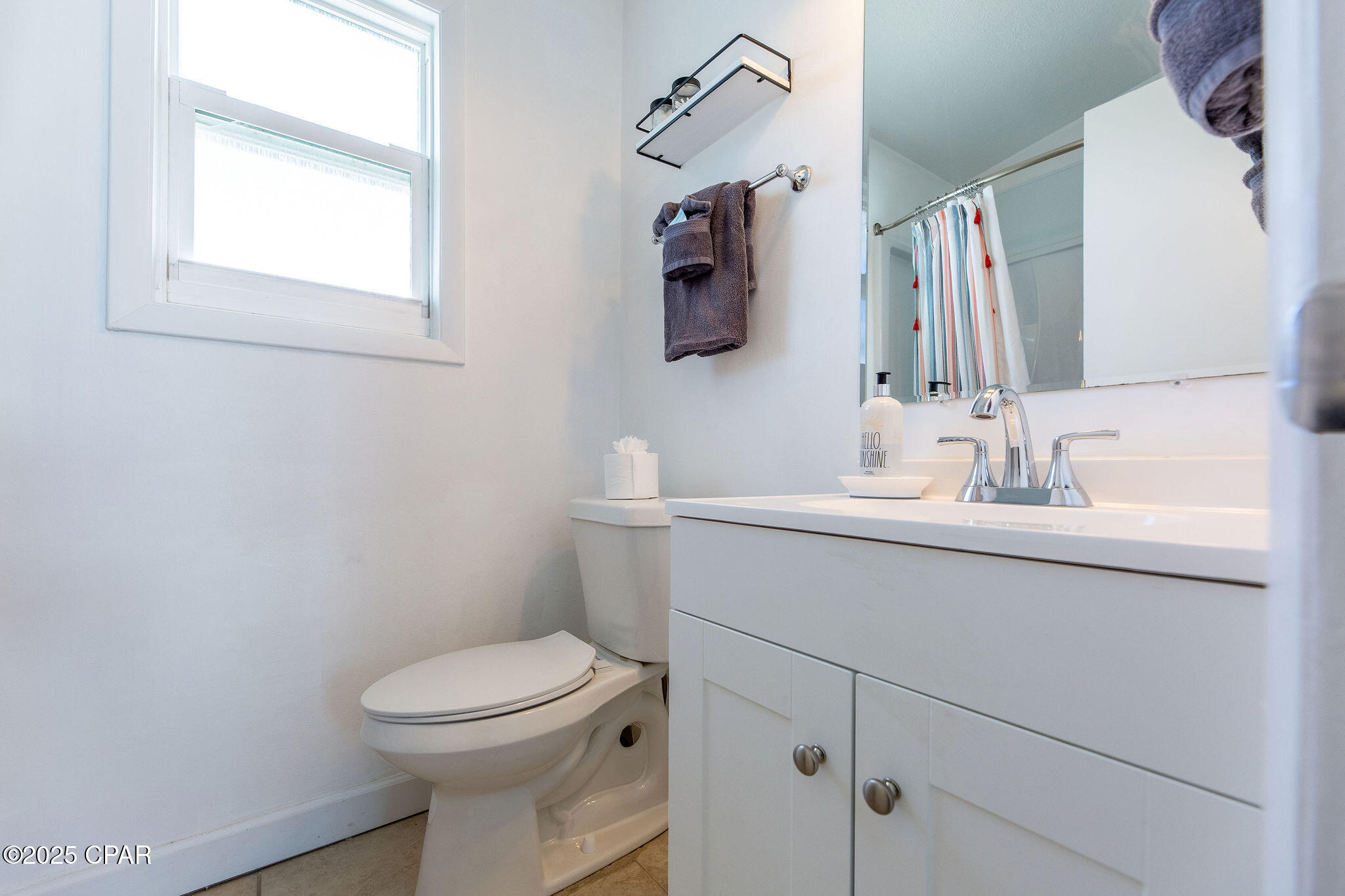 Image 37 For 5801&5803 Pinetree Avenue A, B, C &