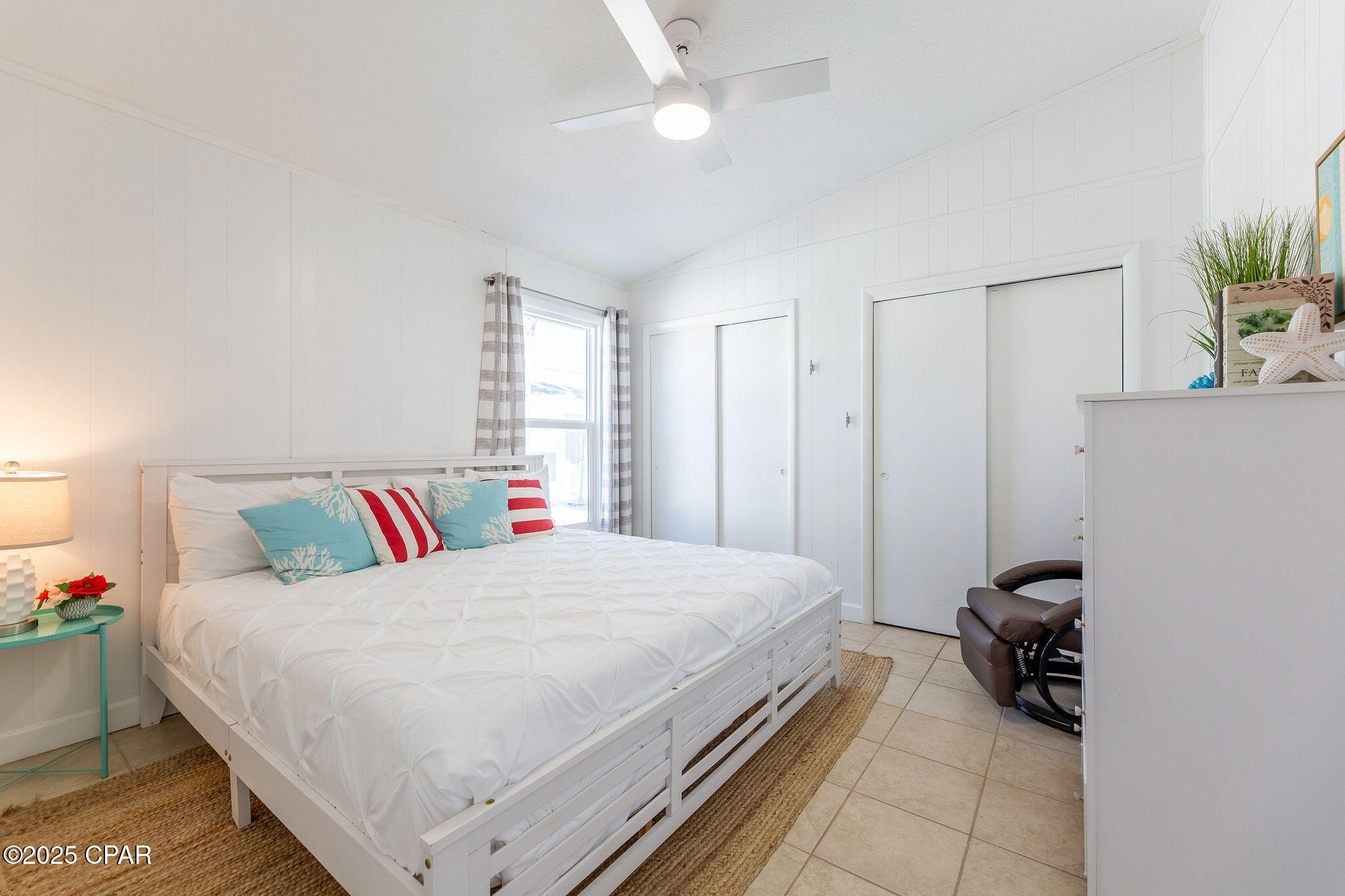 Image 40 For 5801&5803 Pinetree Avenue A, B, C &