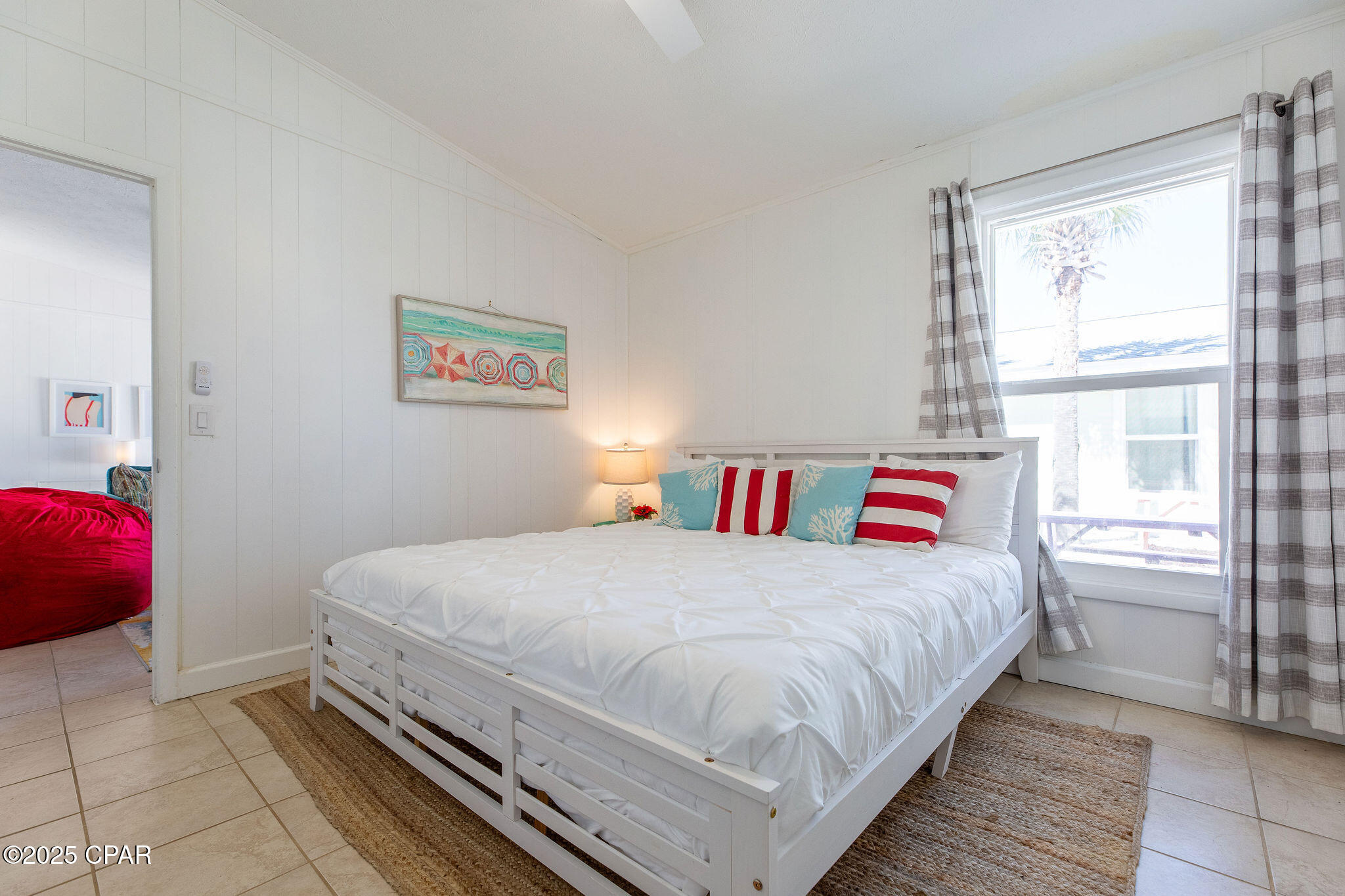 Image 41 For 5801&5803 Pinetree Avenue A, B, C &
