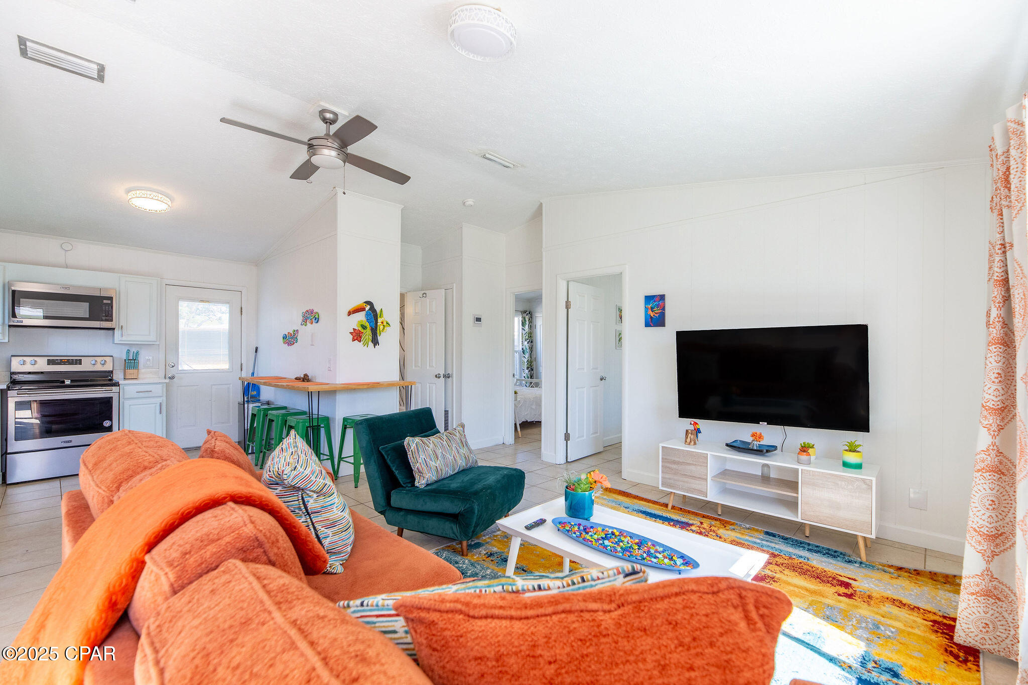 Image 45 For 5801&5803 Pinetree Avenue A, B, C &