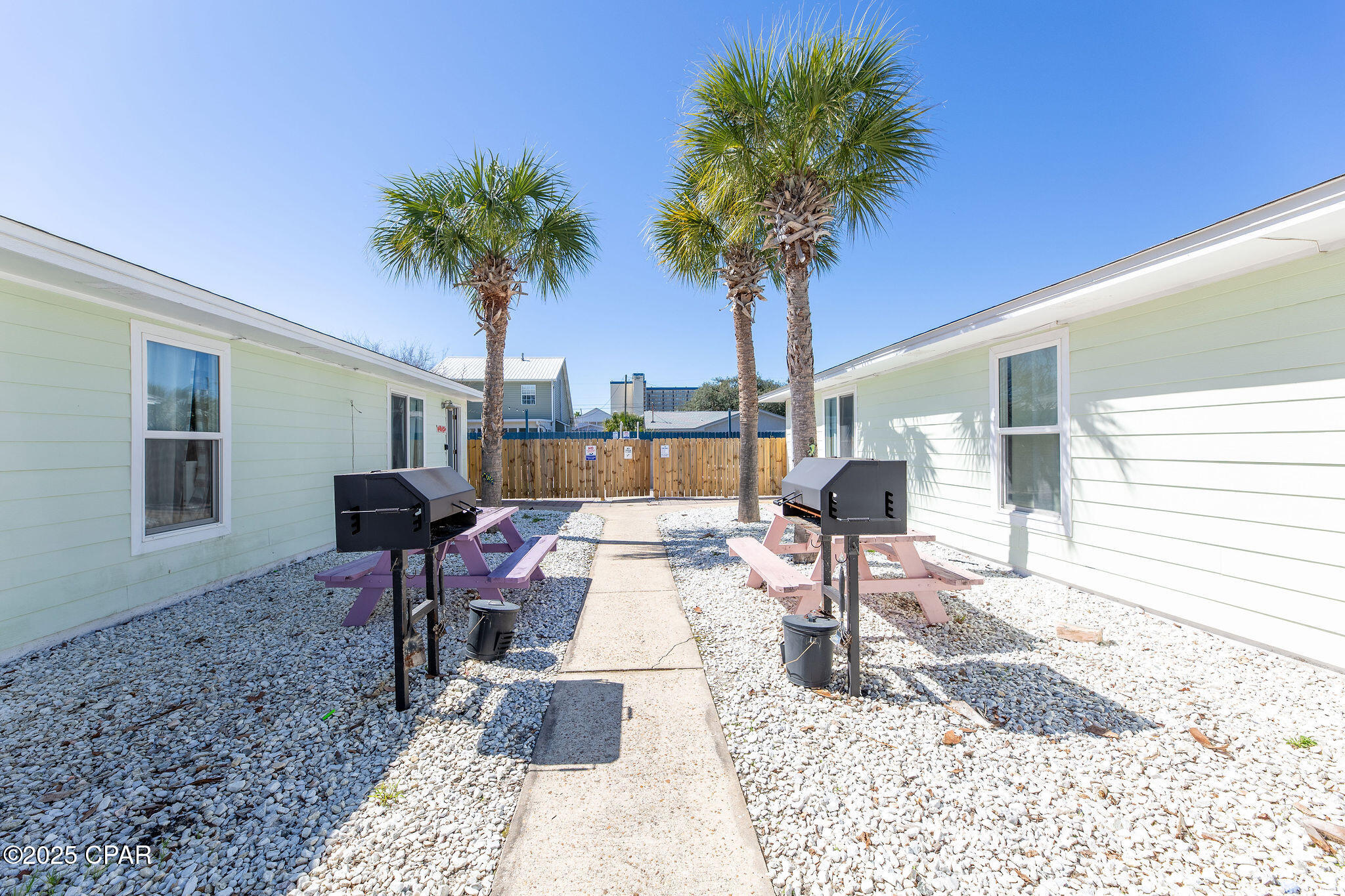 Image 6 For 5801&5803 Pinetree Avenue A, B, C &
