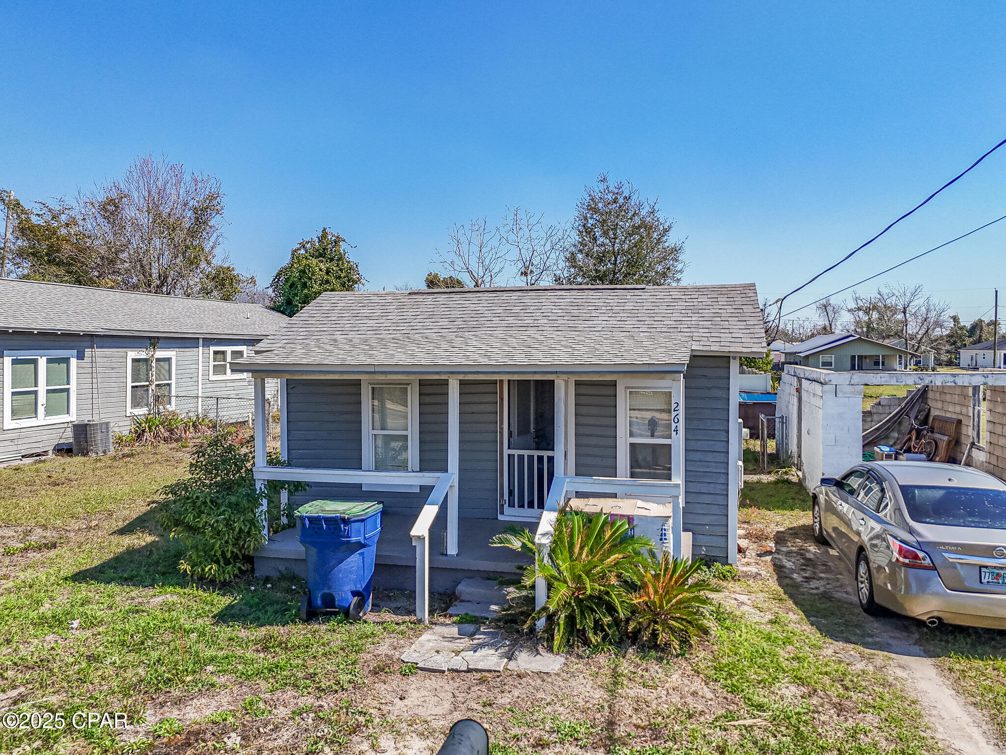 Image 19 For 266 East Avenue